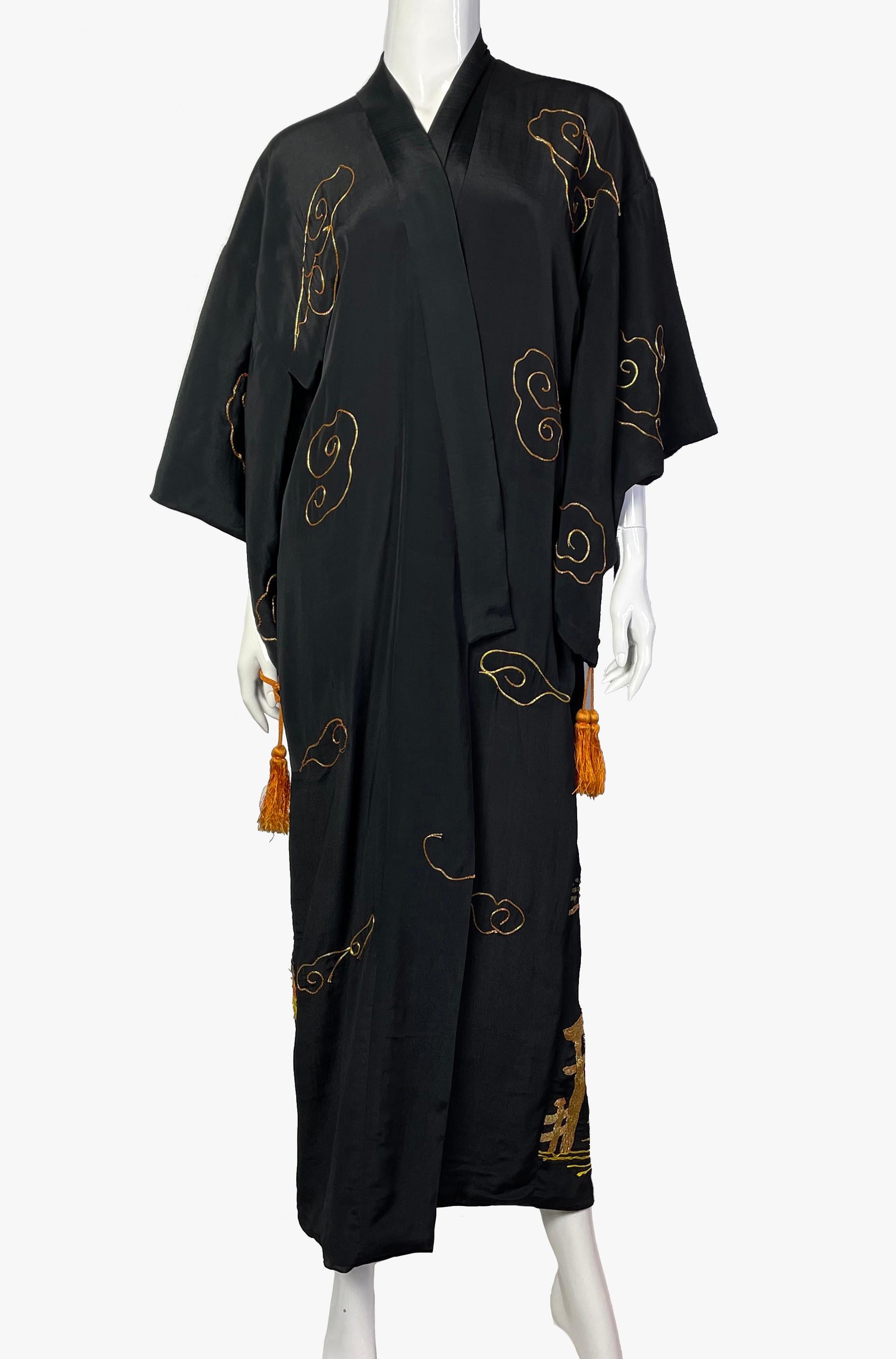 Vintage Japanese black silk embroidered kimono, 1950s In Good Condition In New York, NY