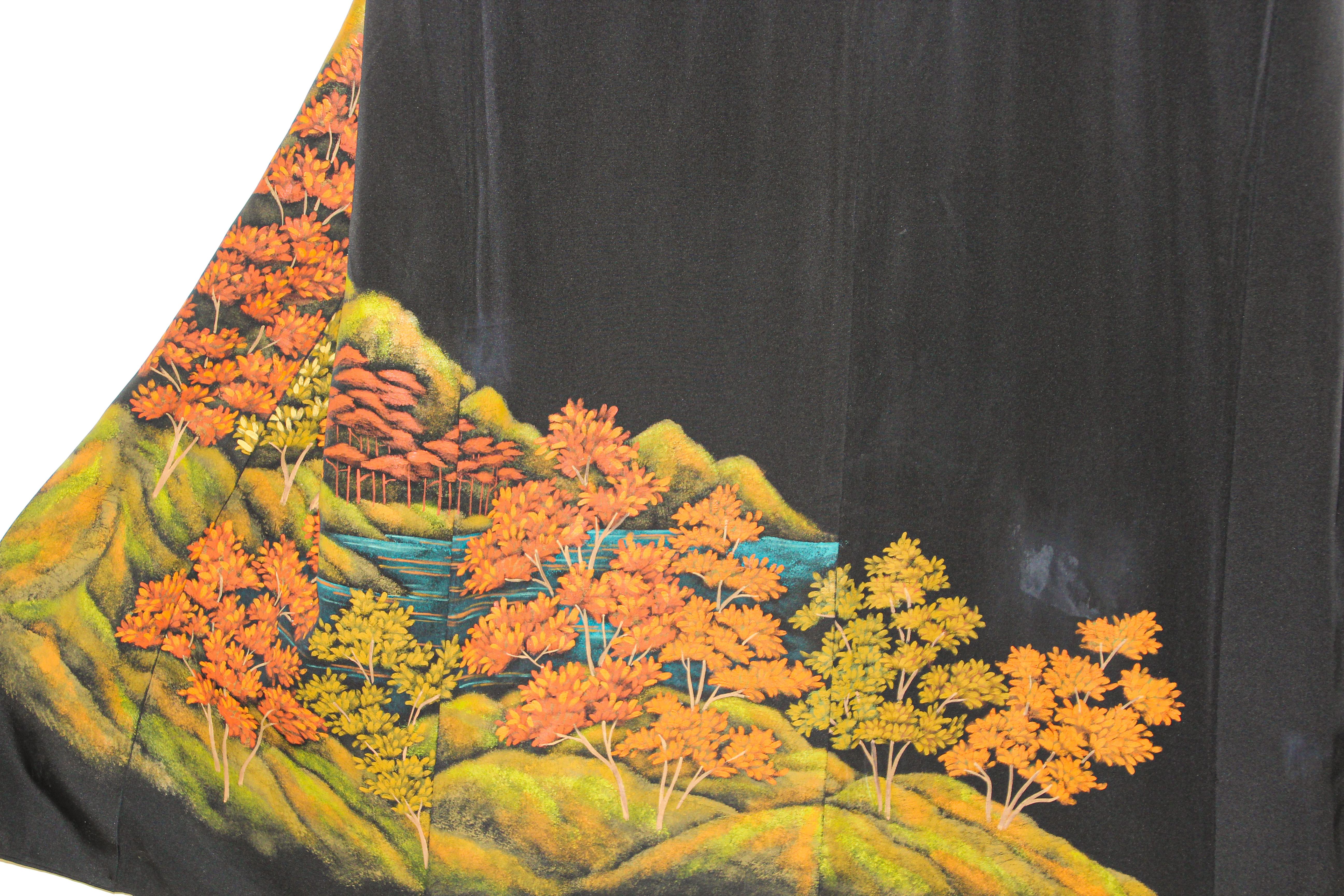 Vintage Japanese Black Silk Kimono 1960's For Sale 7