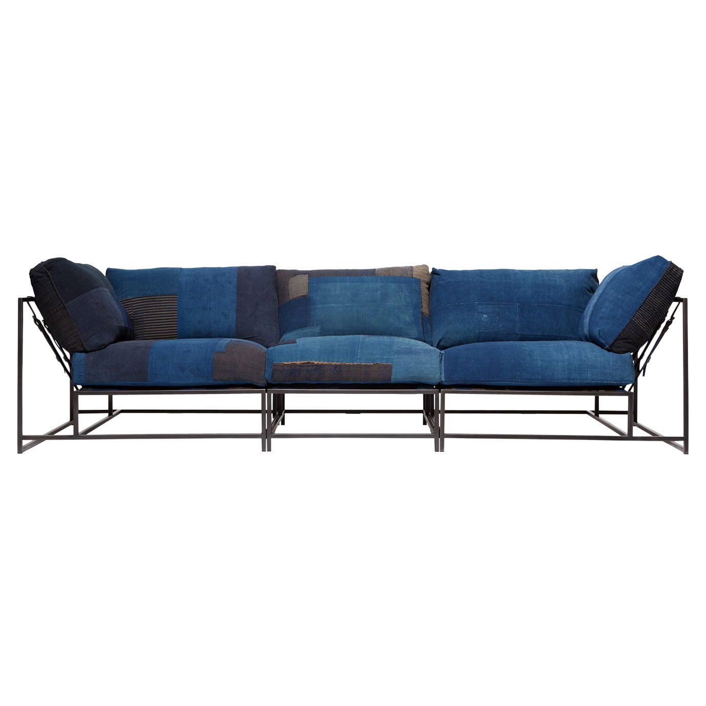 Canapé japonais vintage Boro et acier noirci en vente