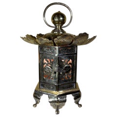 Vintage By  Lanterna buddista in ottone Alter / lampada da tavolo / pezzo centrale
