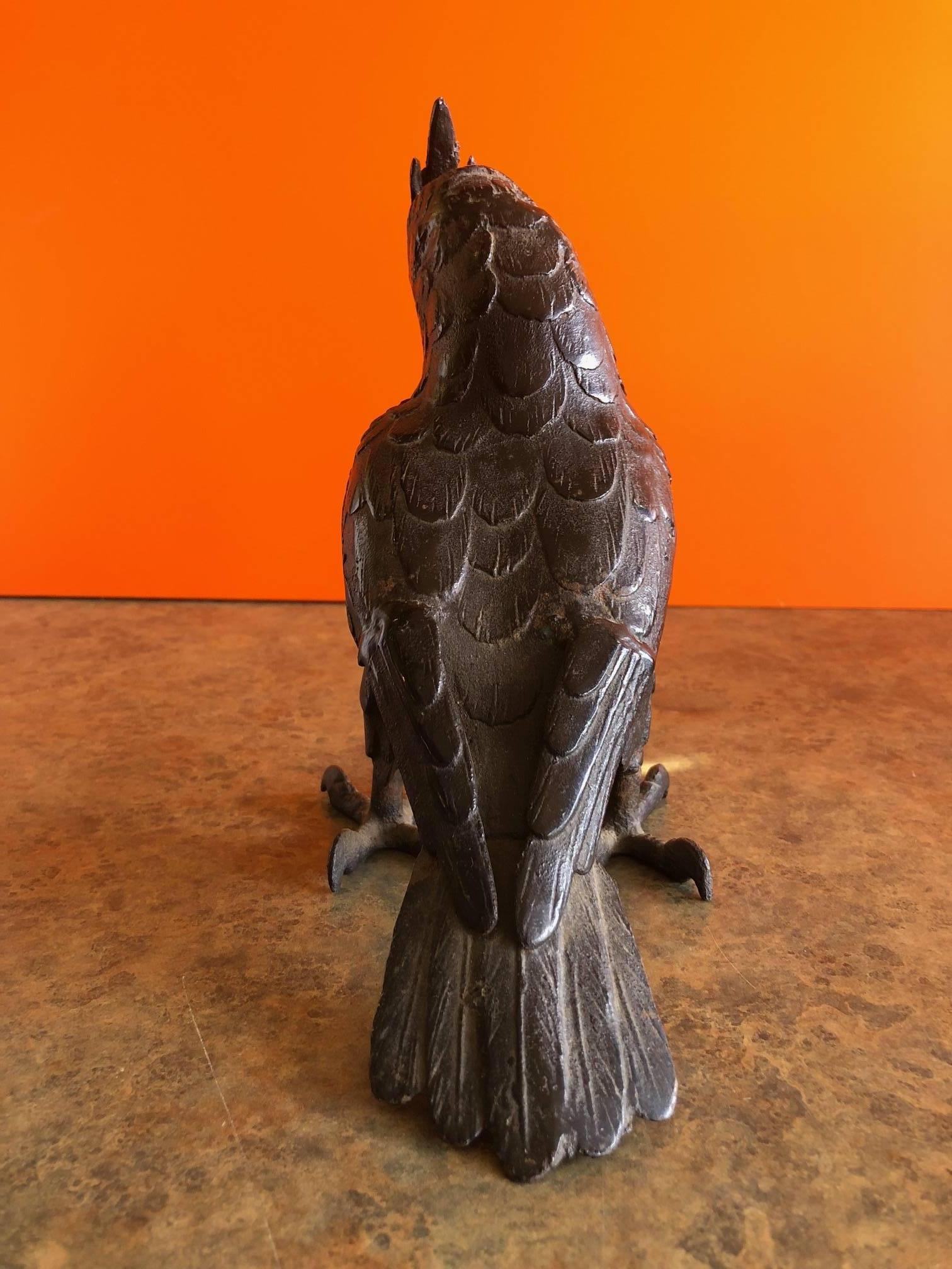 Moulage Vieille sculpture de perroquet en fonte japonaise