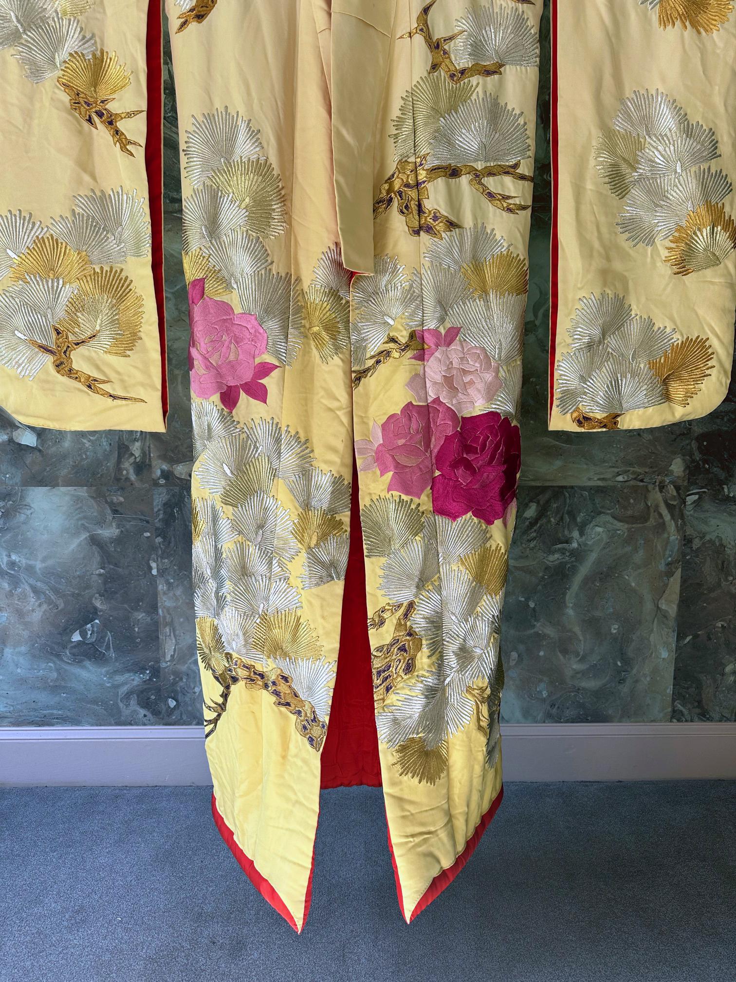 Brocade Vintage Japanese Ceremonial Wedding Kimono with Embroidery Designs For Sale