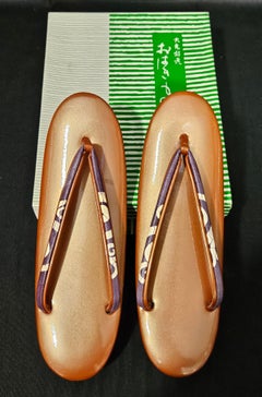 Sandales vintage japonaises Daimaru Thong, neuves dans leur boîte d'origine, milieu du siècle dernier