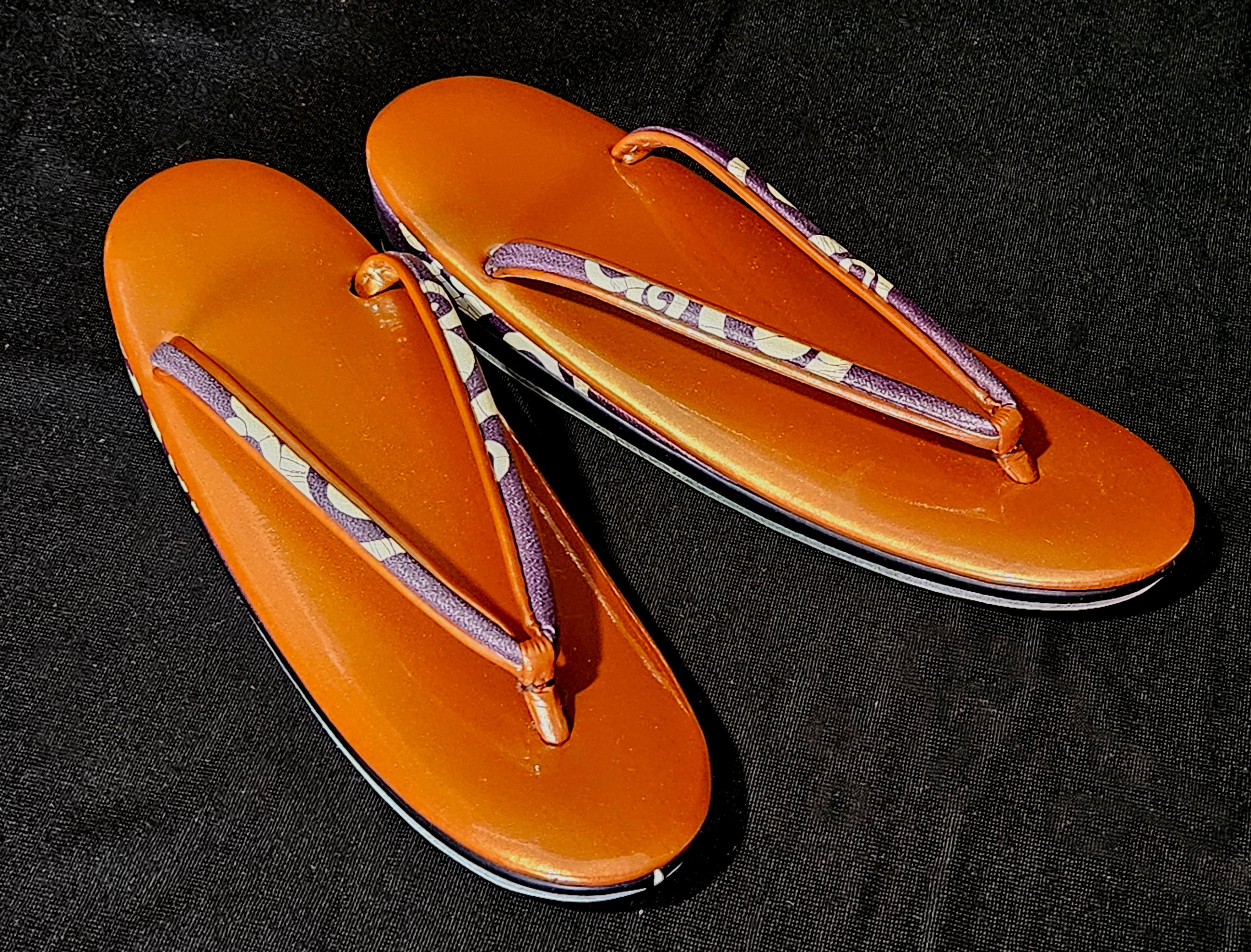 Pottery Vintage Japanese Daimaru Thong Sandal New from the Original Box, Mid-Century For Sale