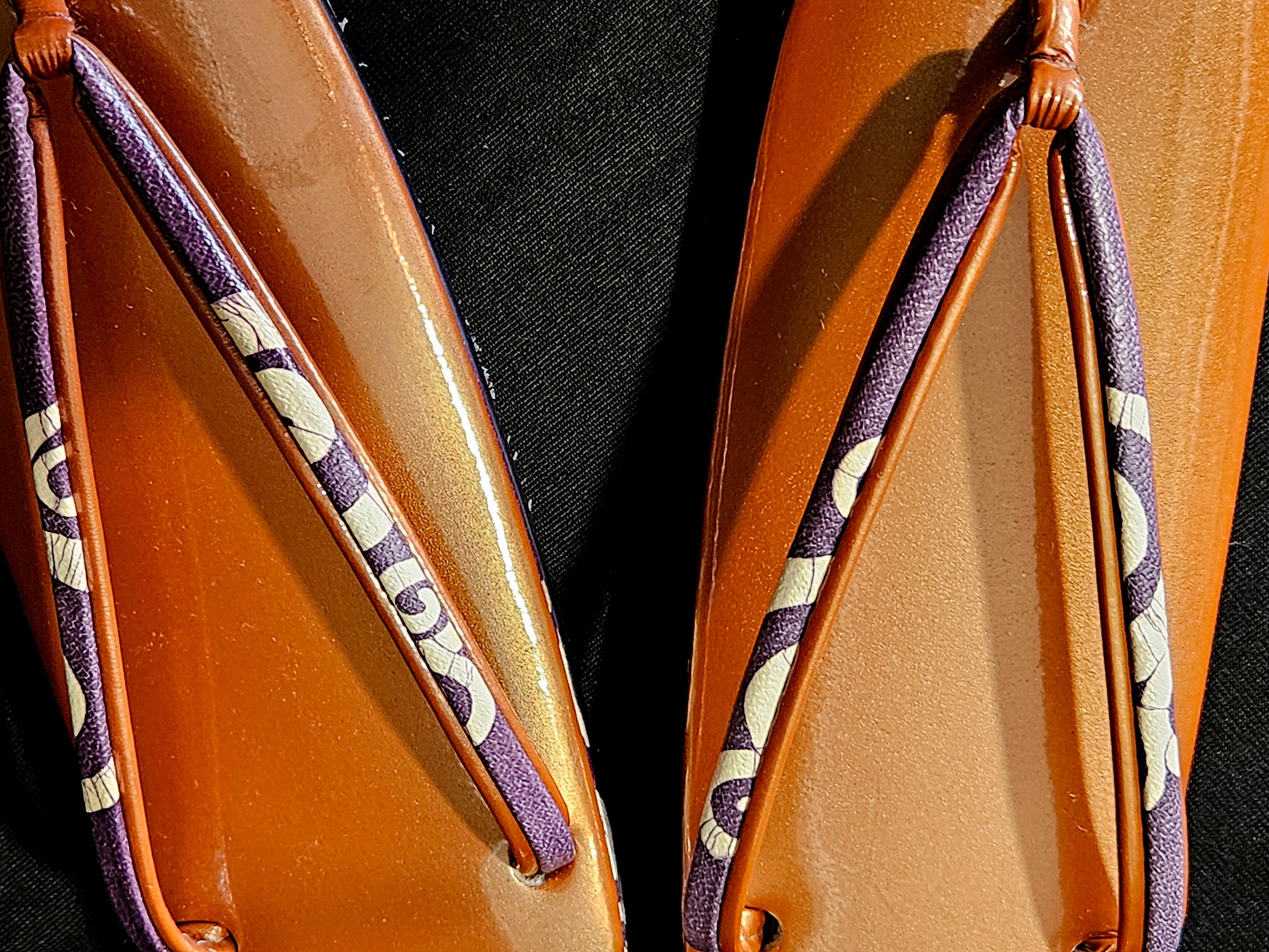 Vintage Japanese Daimaru Thong Sandal New from the Original Box, Mid-Century For Sale 1