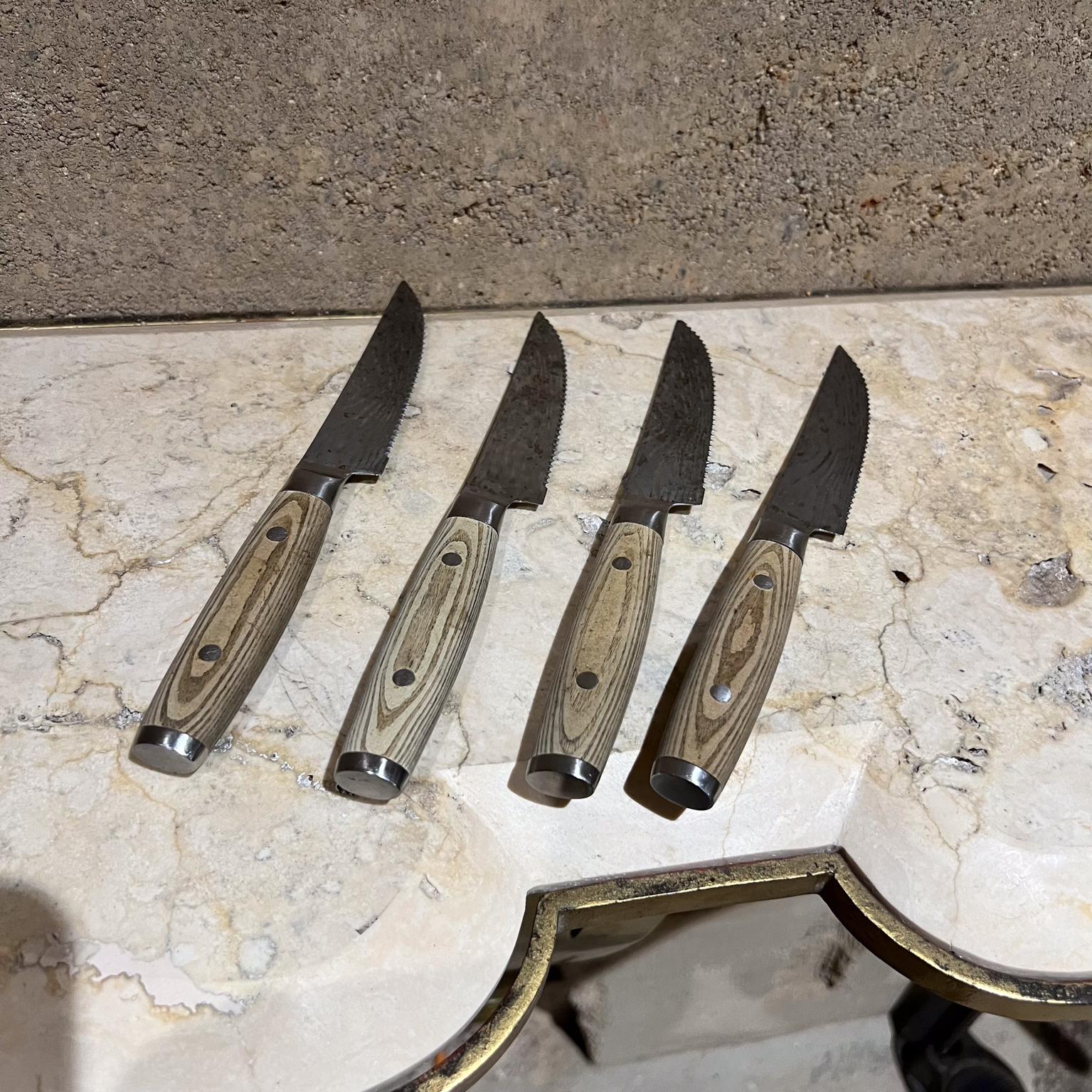 Vintage Japanese Damascus Steel Steak Knife Set of Four im Angebot 5