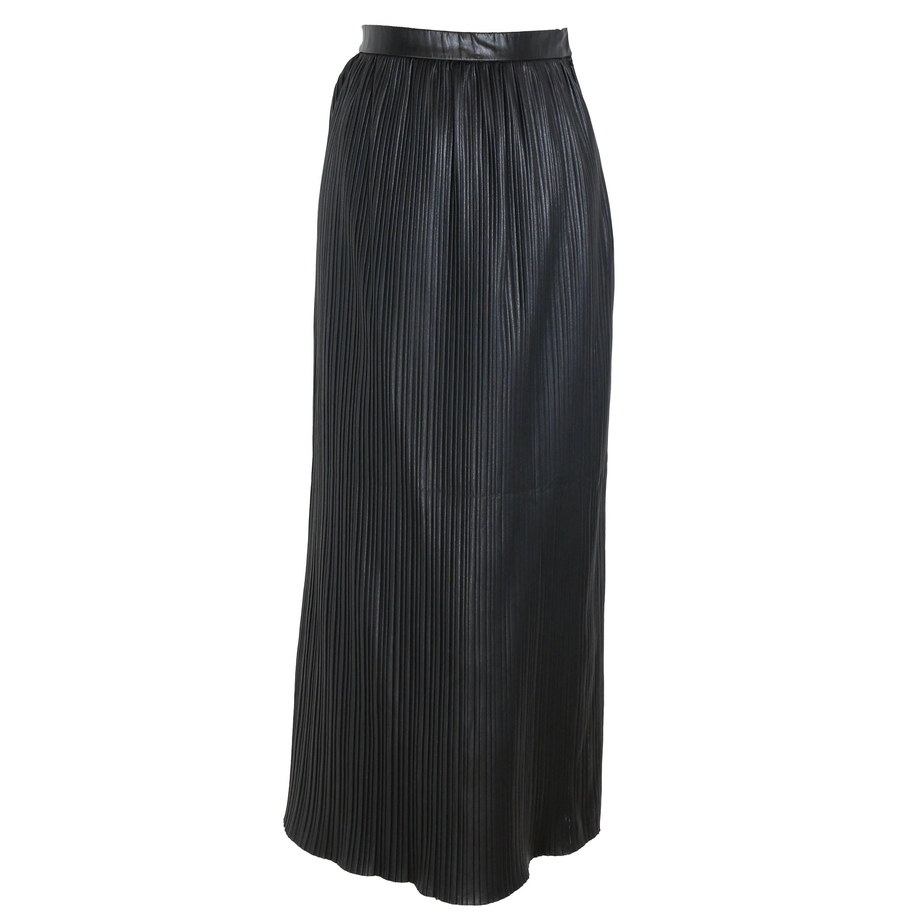 Gonna lunga a pieghe in pelle nera vintage giapponese Deco Sugai in vendita