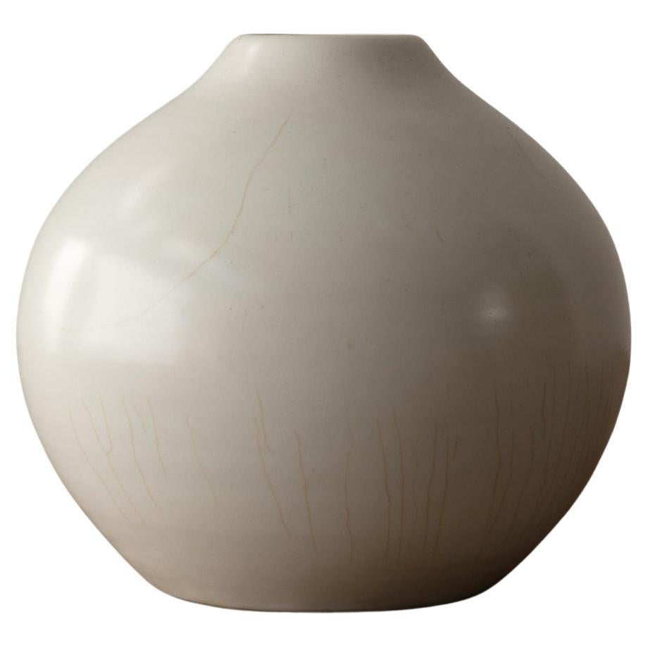 Vintage Japanese Hakuji White Vase, Small For Sale