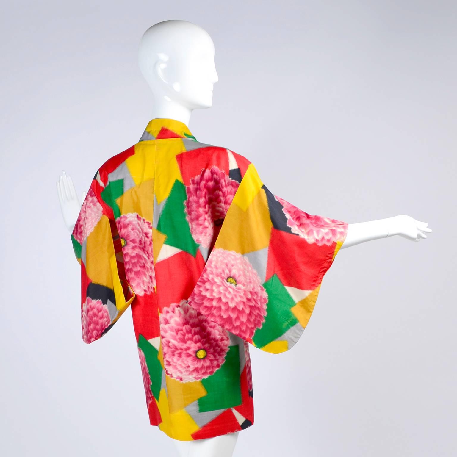 Women's or Men's Japanese Vintage Haori Silk Kimono Jacket in Bold Zinnia and Geometric Print 