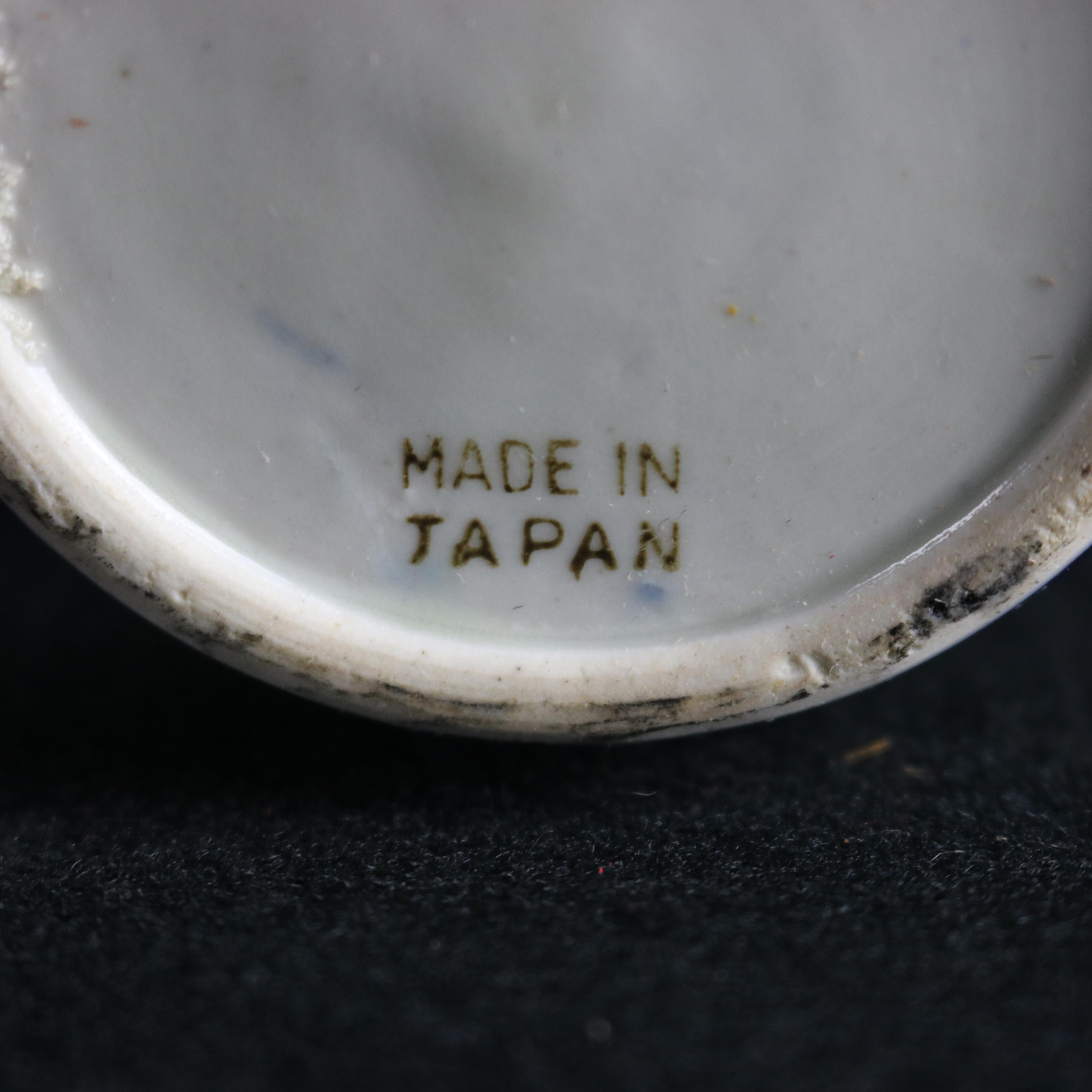 Vintage Japanese Imari Enameled Porcelain Covered Ginger Jar, 20th Century 2