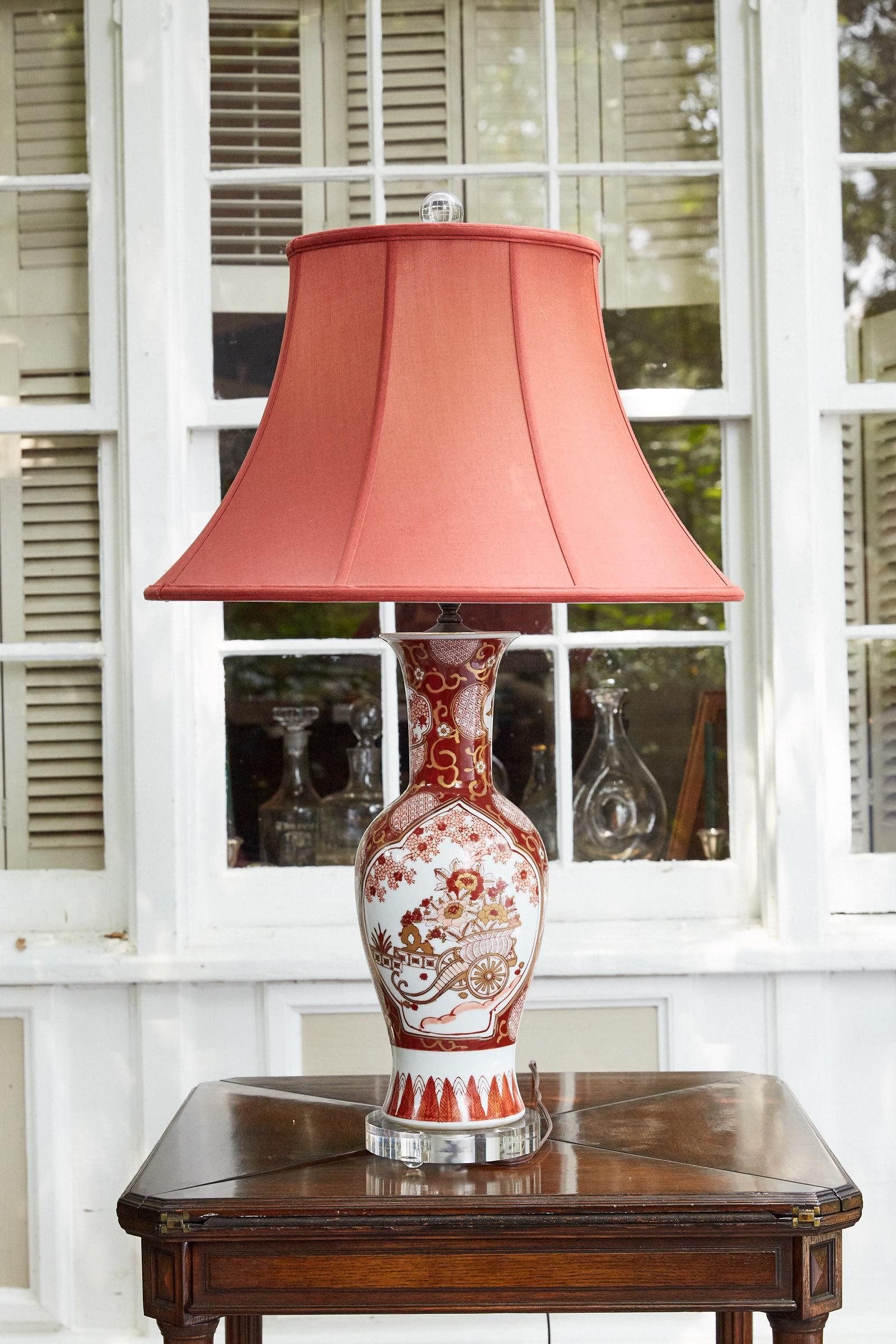 Vintage Japanese Imari Lamp in Red and White In Good Condition In Atlanta, GA