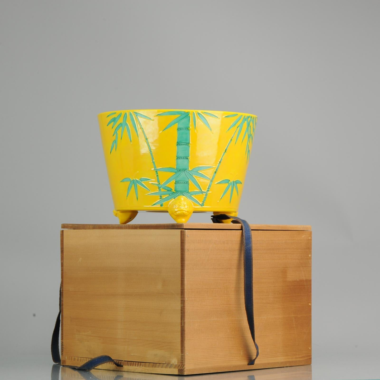 20th Century Vintage Japanese Jardiniere Planter with Green Yellow Bamboo Decoration For Sale