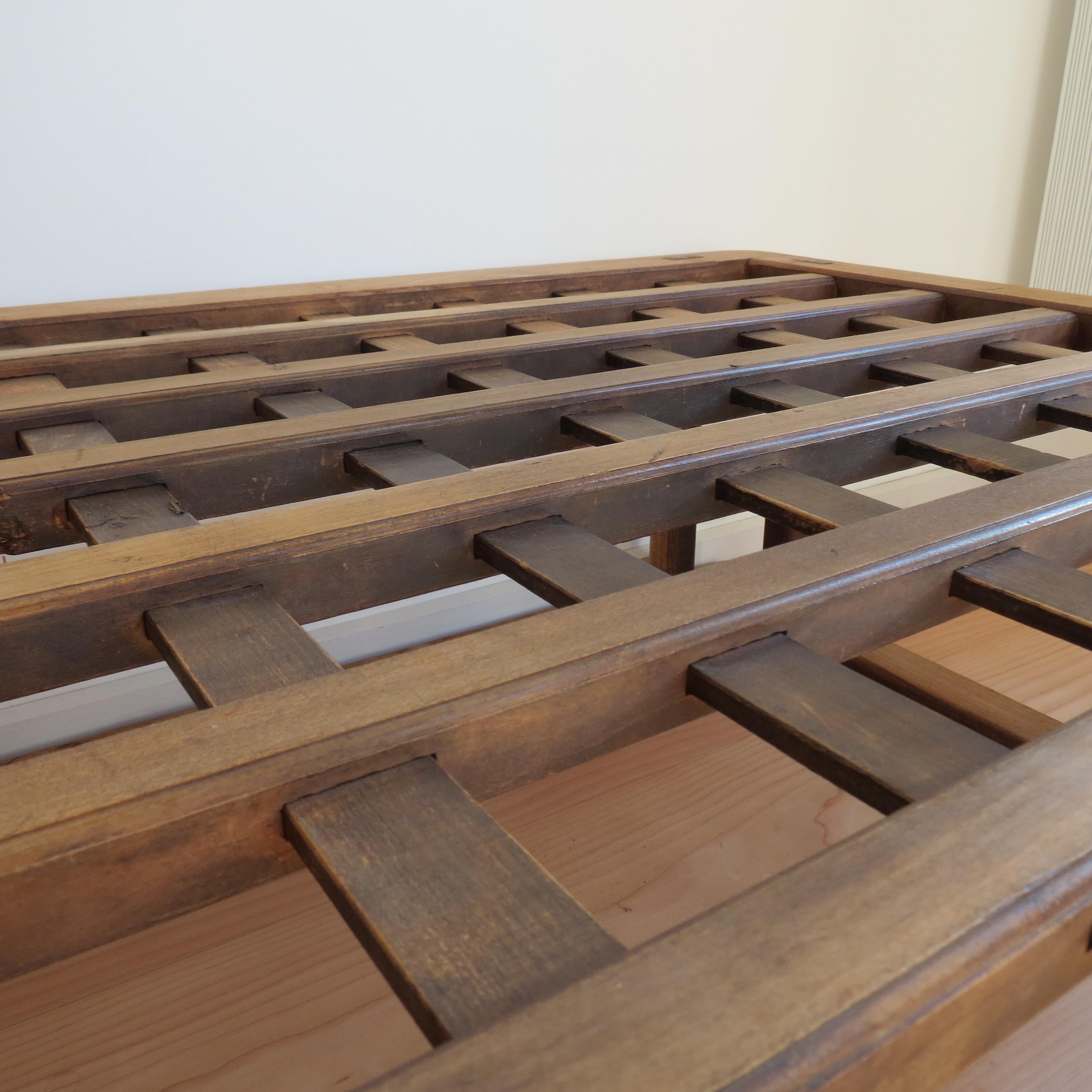 Vintage Japanese Kotatsu Table Japanese Coffee Table Hinoki Wood with Glass top In Good Condition In Stow on the Wold, GB