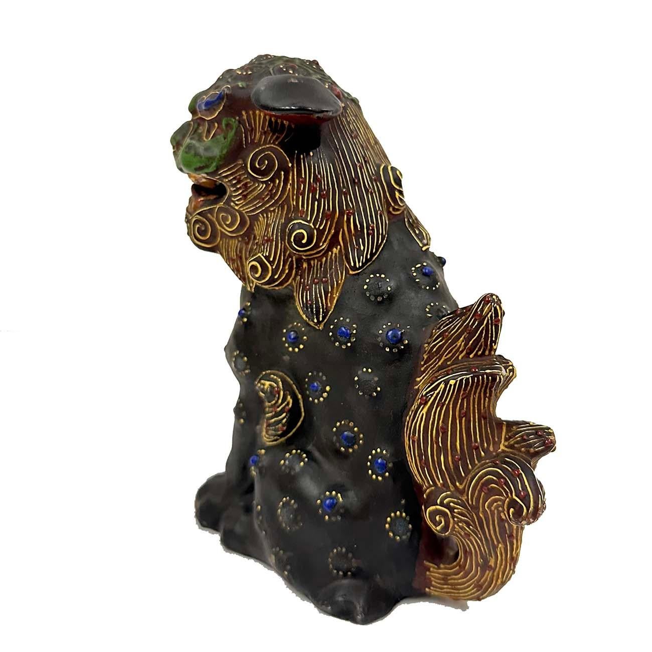 Vintage Japanese Satsuma Bunte Foo Hund Statue im Zustand „Gut“ im Angebot in Pomona, CA
