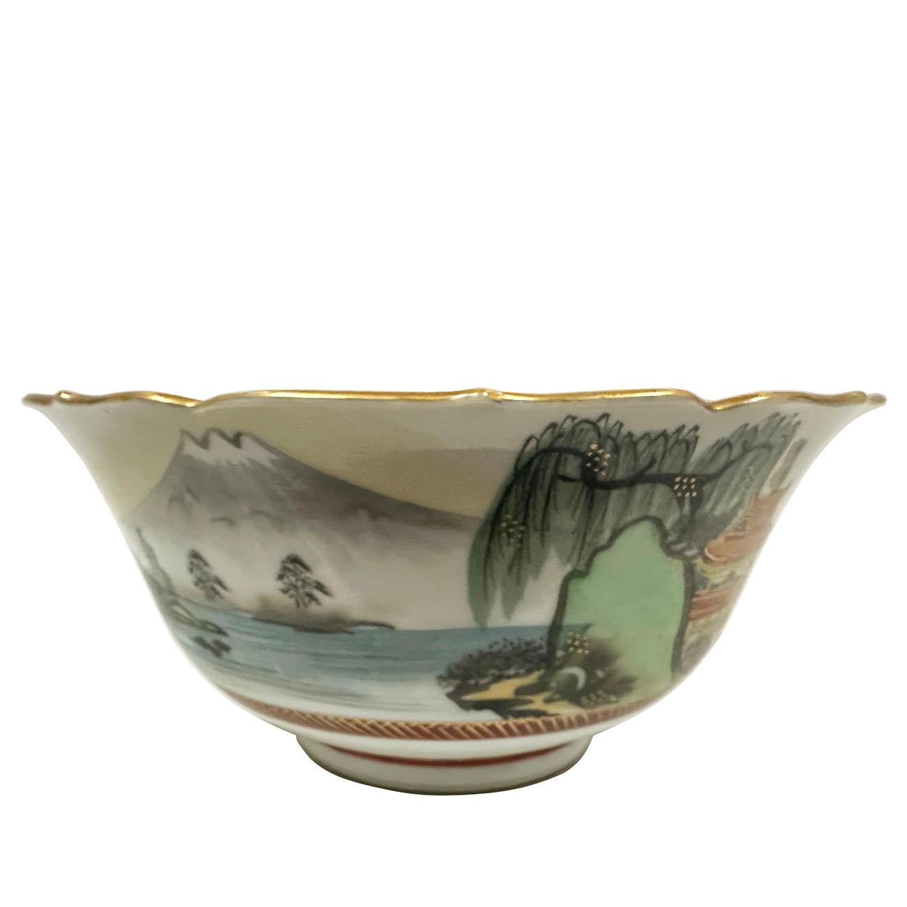 Gilt Vintage Japanese Kutani Lidded Porcelain Bowl For Sale