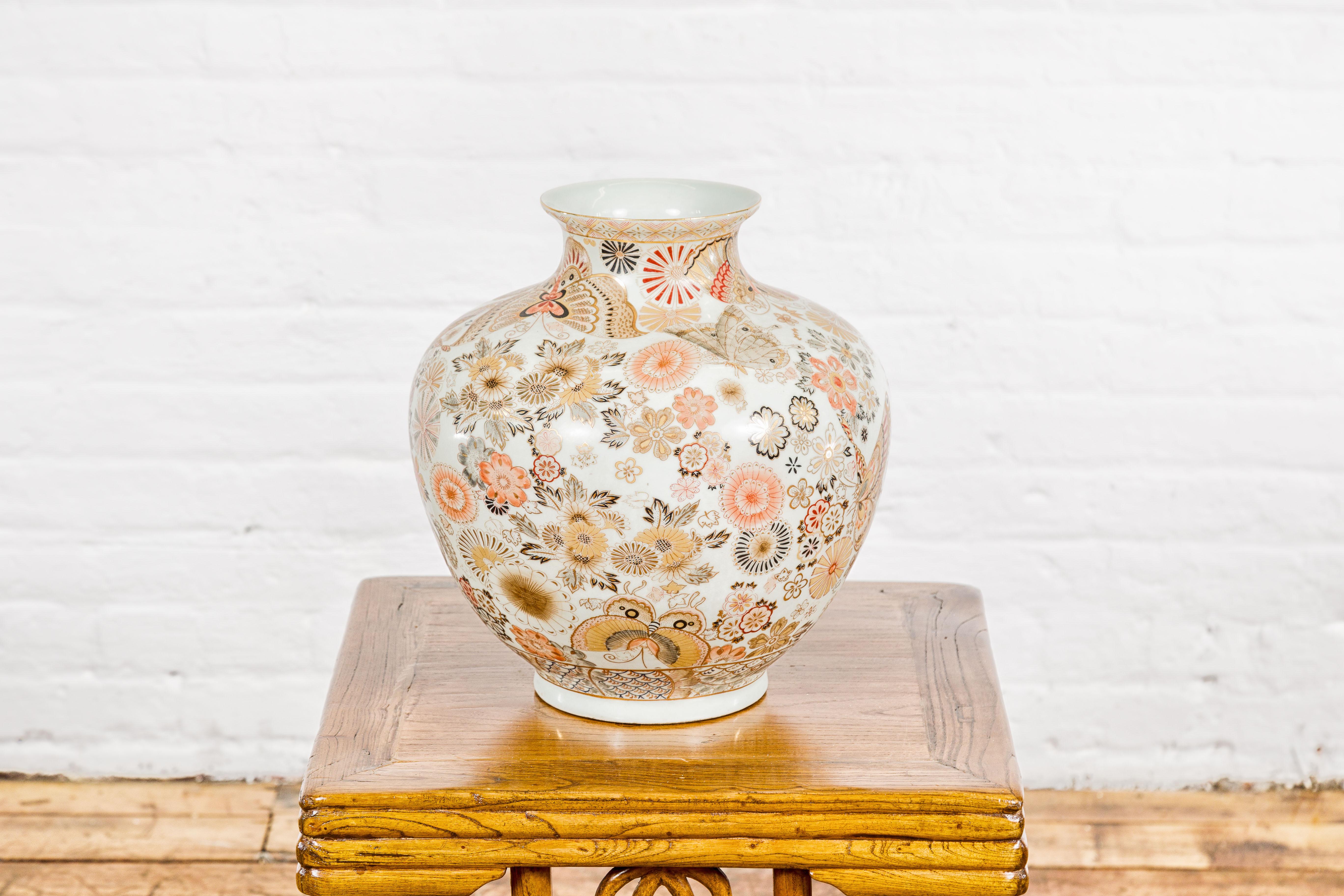 Vintage Japanese Kutani Style Vase with Flowers and Butterflies For Sale 6
