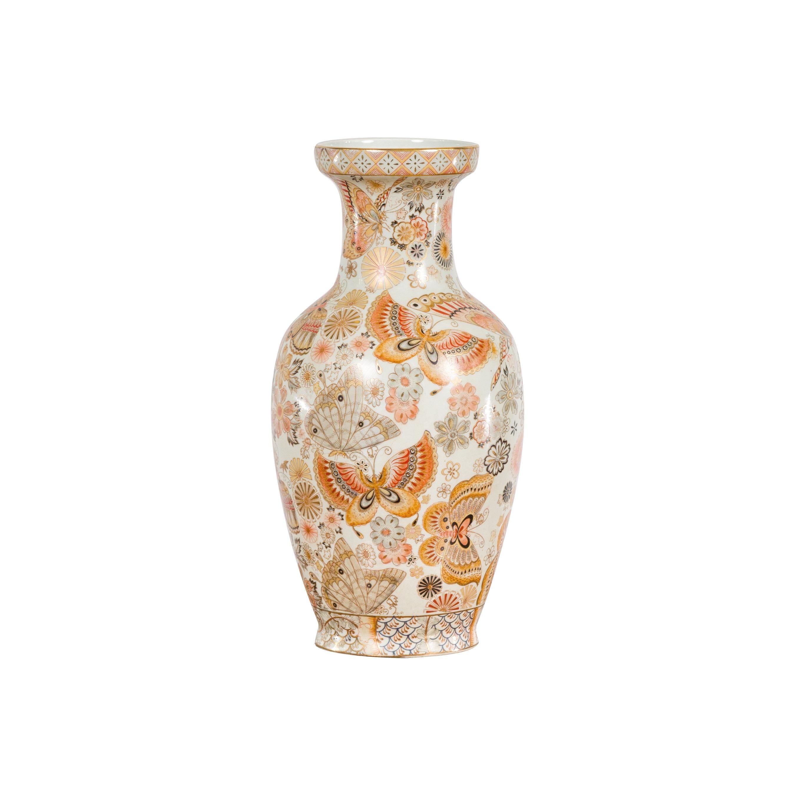 Vaso giapponese d'epoca in stile Kutani con fiori e farfalle, arancione e oro in vendita 9