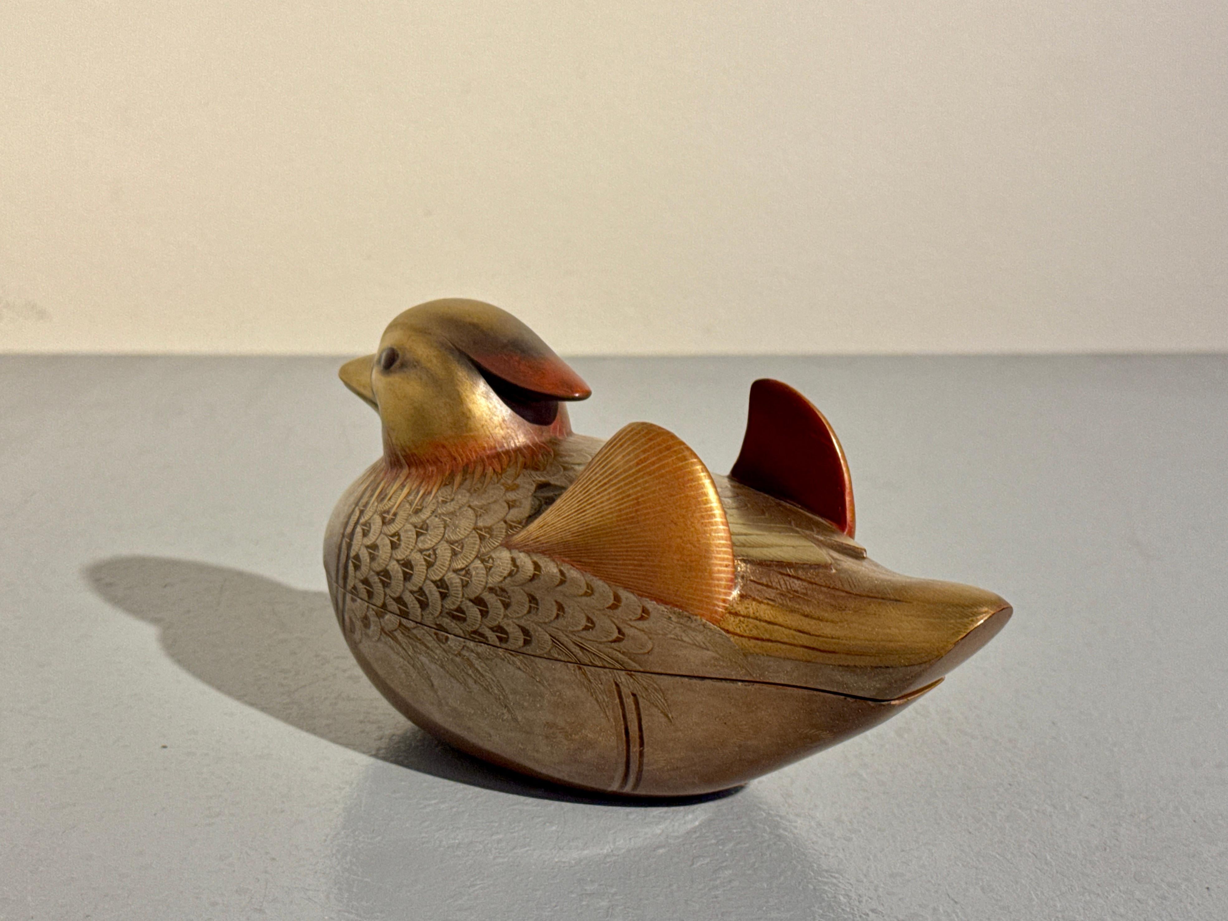Wood Vintage Japanese Lacquer Duck Box by Zohiko, Showa Era, Mid 20th Century, Japan For Sale