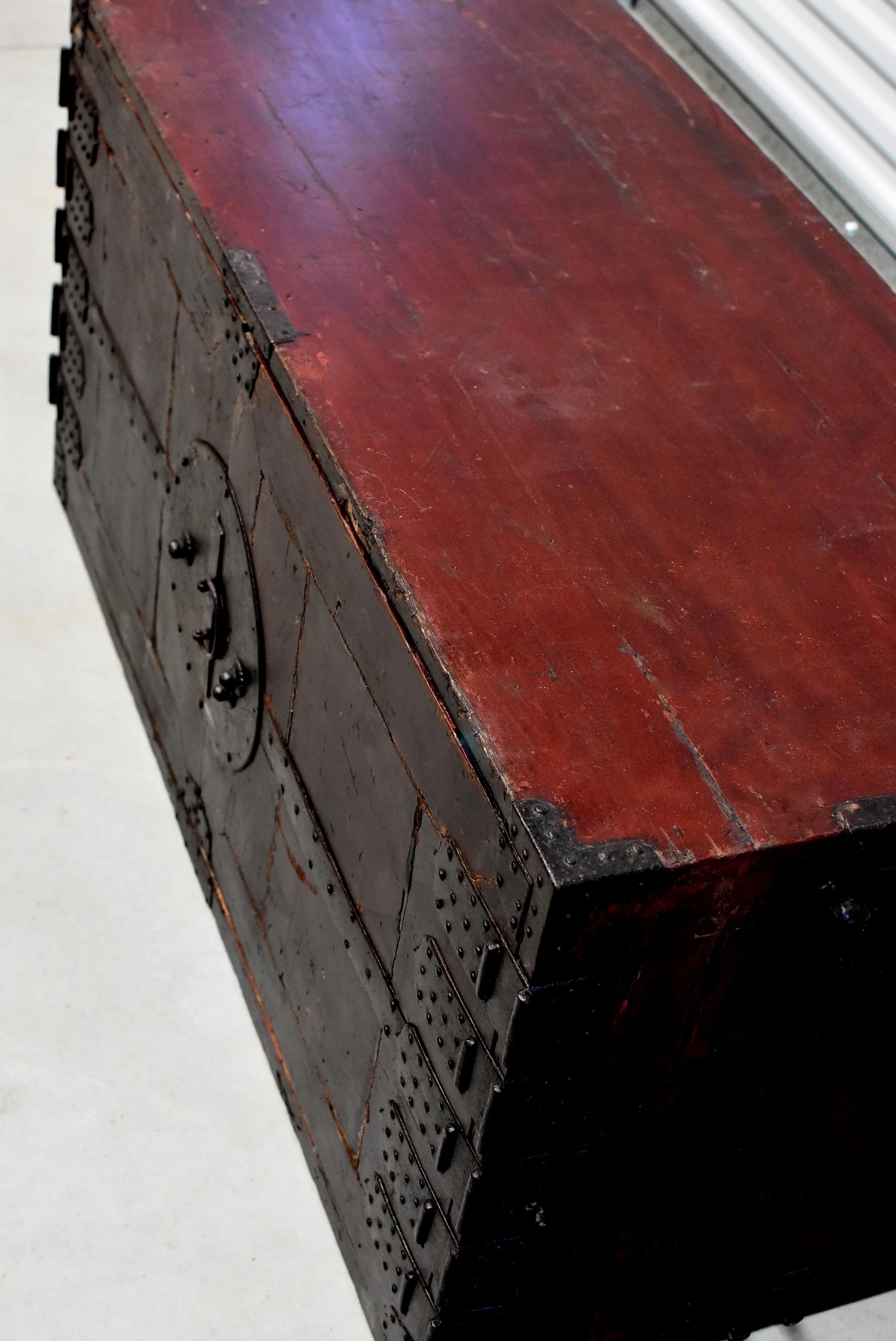 Meiji Vintage Japanese Low Tansu Chest with Iron Hardware