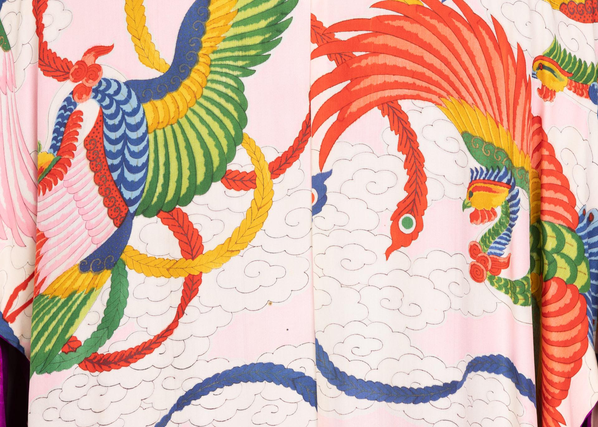Vintage Japanese Magenta Silk Print Kimono Jacket For Sale 7