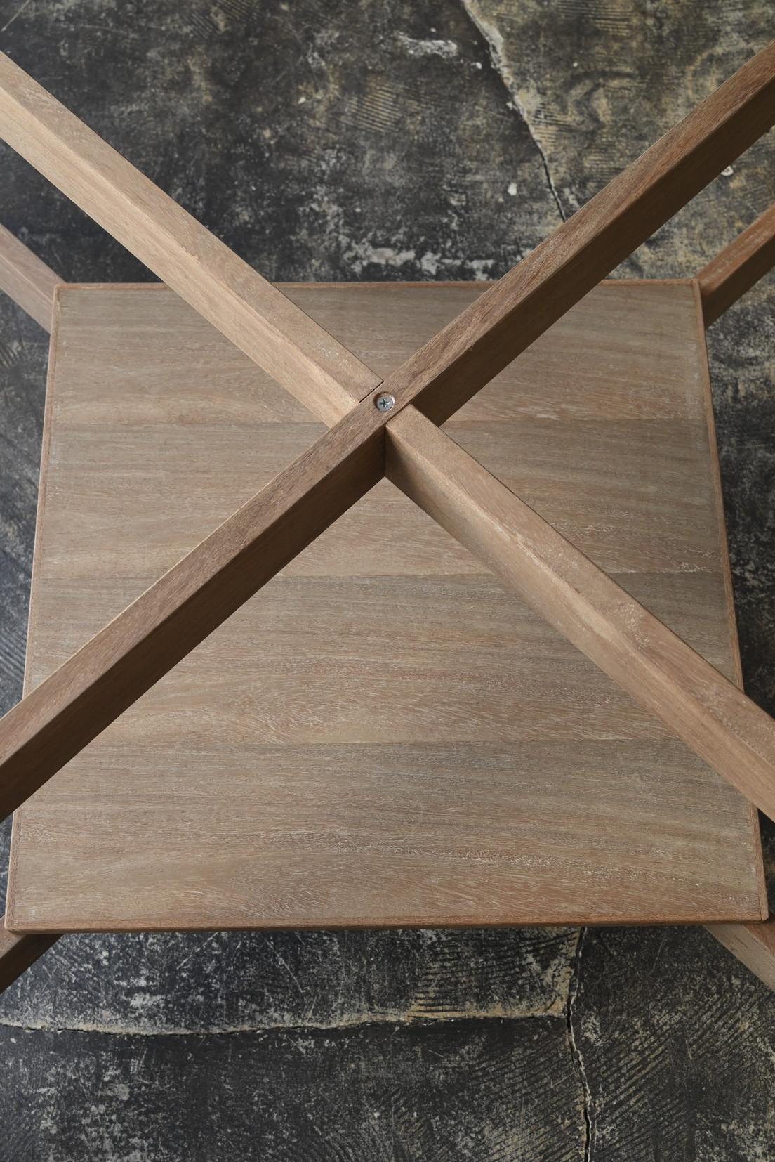 Mesa japonesa vintage de diseño moderno / 1950-1990 / Montada en venta 9