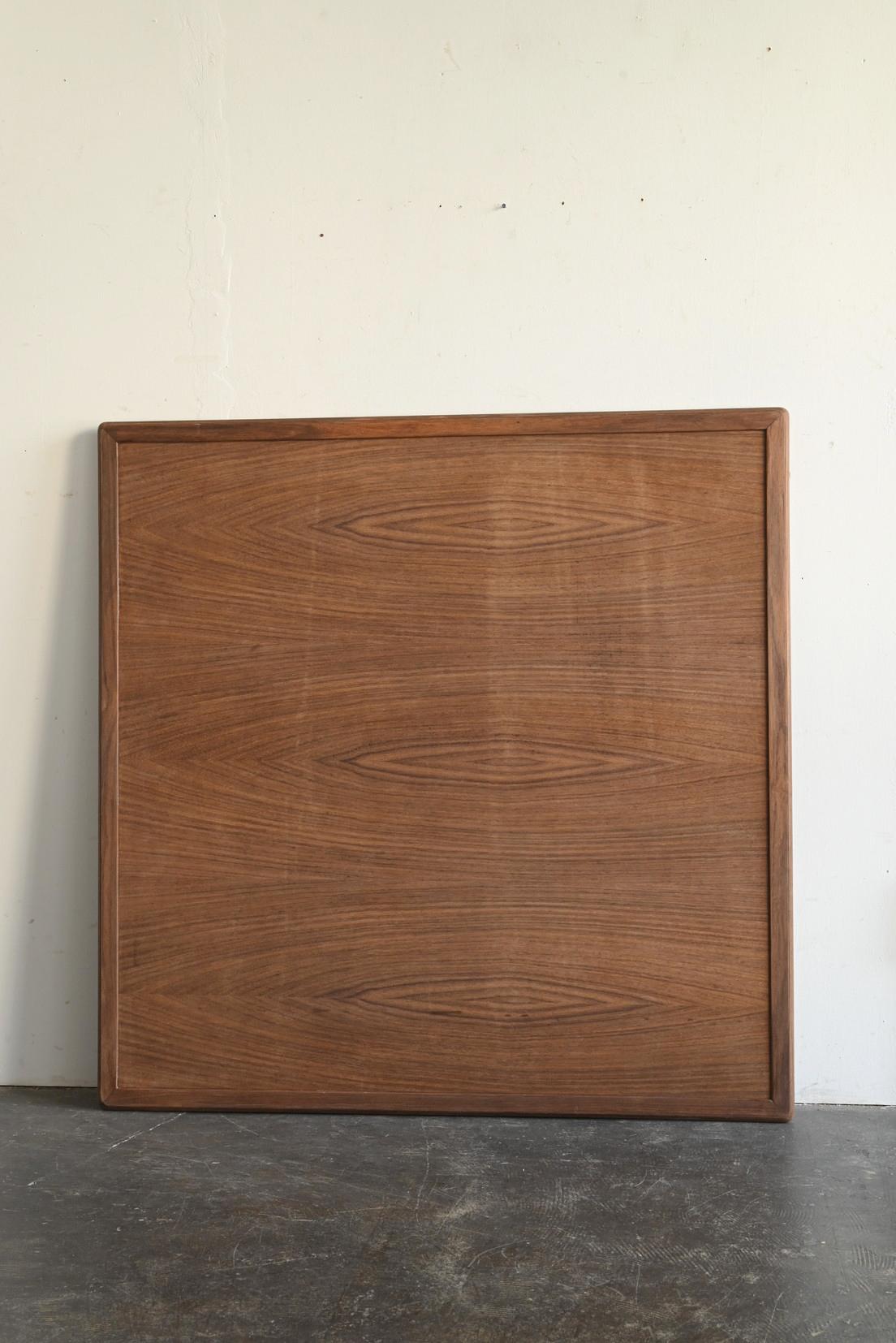 Mesa japonesa vintage de diseño moderno / 1950-1990 / Montada en venta 10