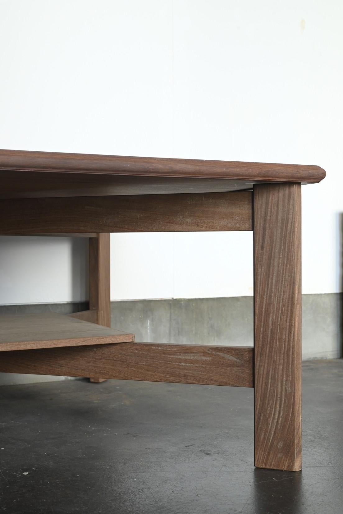 Mesa japonesa vintage de diseño moderno / 1950-1990 / Montada en Bueno estado para la venta en Sammu-shi, Chiba