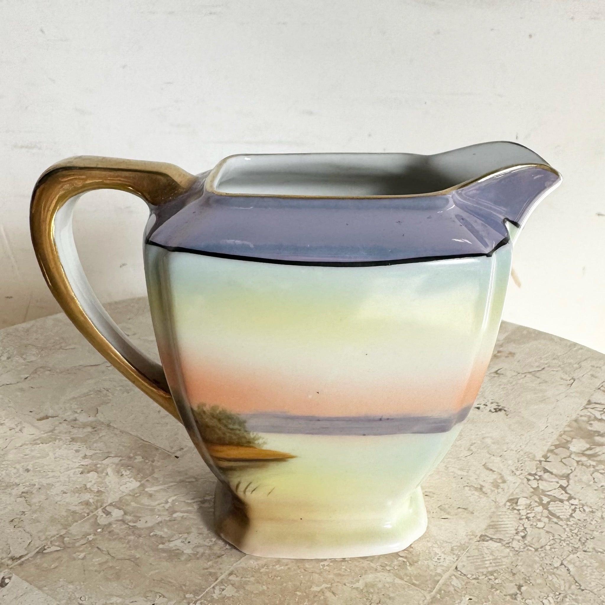 Cremiera in porcellana giapponese vintage di Noritake In condizioni buone in vendita a Delray Beach, FL
