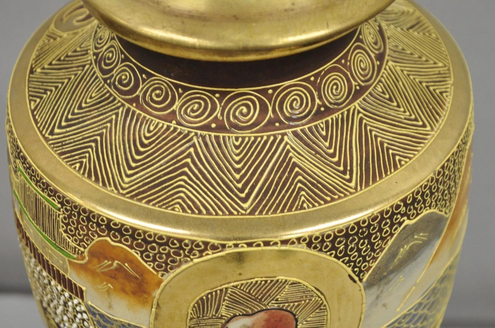 Vintage Japanese Oriental Porcelain Satsuma Vase Gold Gilt Figural Table Lamp For Sale 5