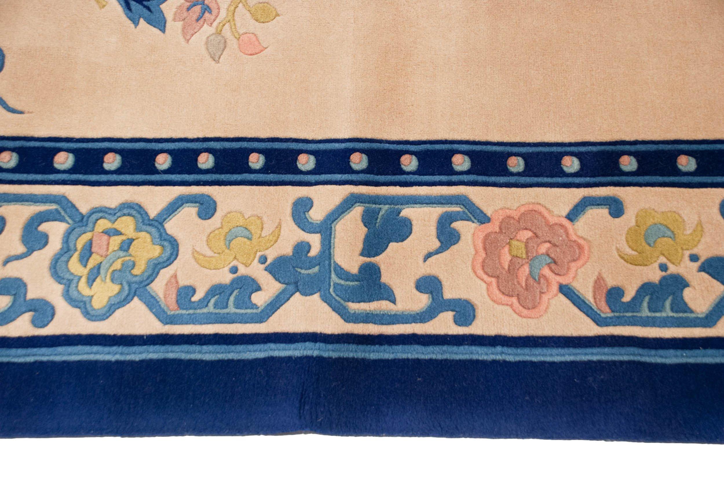 Quadratischer Vintage-Teppich im japanischen Peking-Design (Handgeknüpft) im Angebot