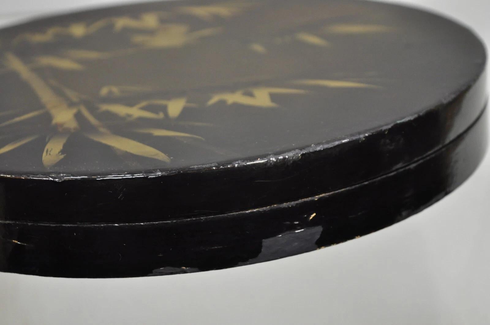 Set di piatti da portata in porcellana giapponese d'epoca per dolci e carne con scatola in lacca nera in vendita 1