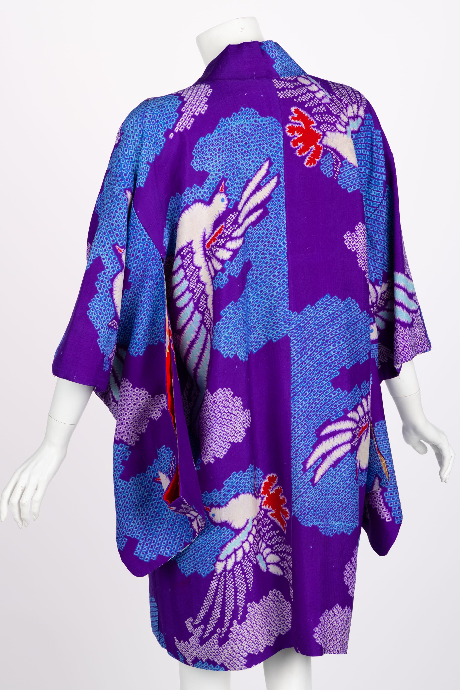 Japanische lila-blaue Vogel-Kimono-Jacke Damen im Angebot