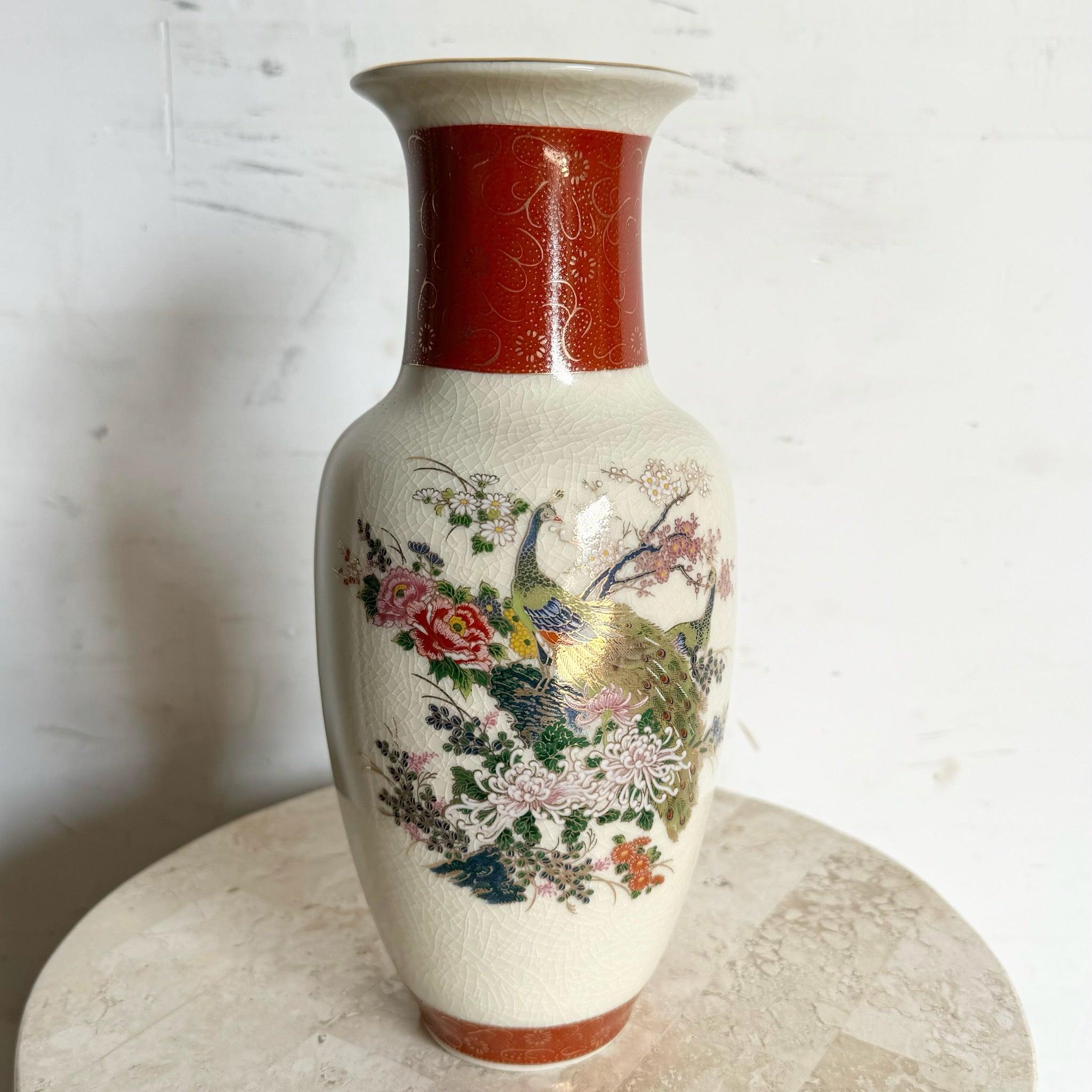 Japanische Satsuma-Porzellanvase im Vintage-Stil 2
