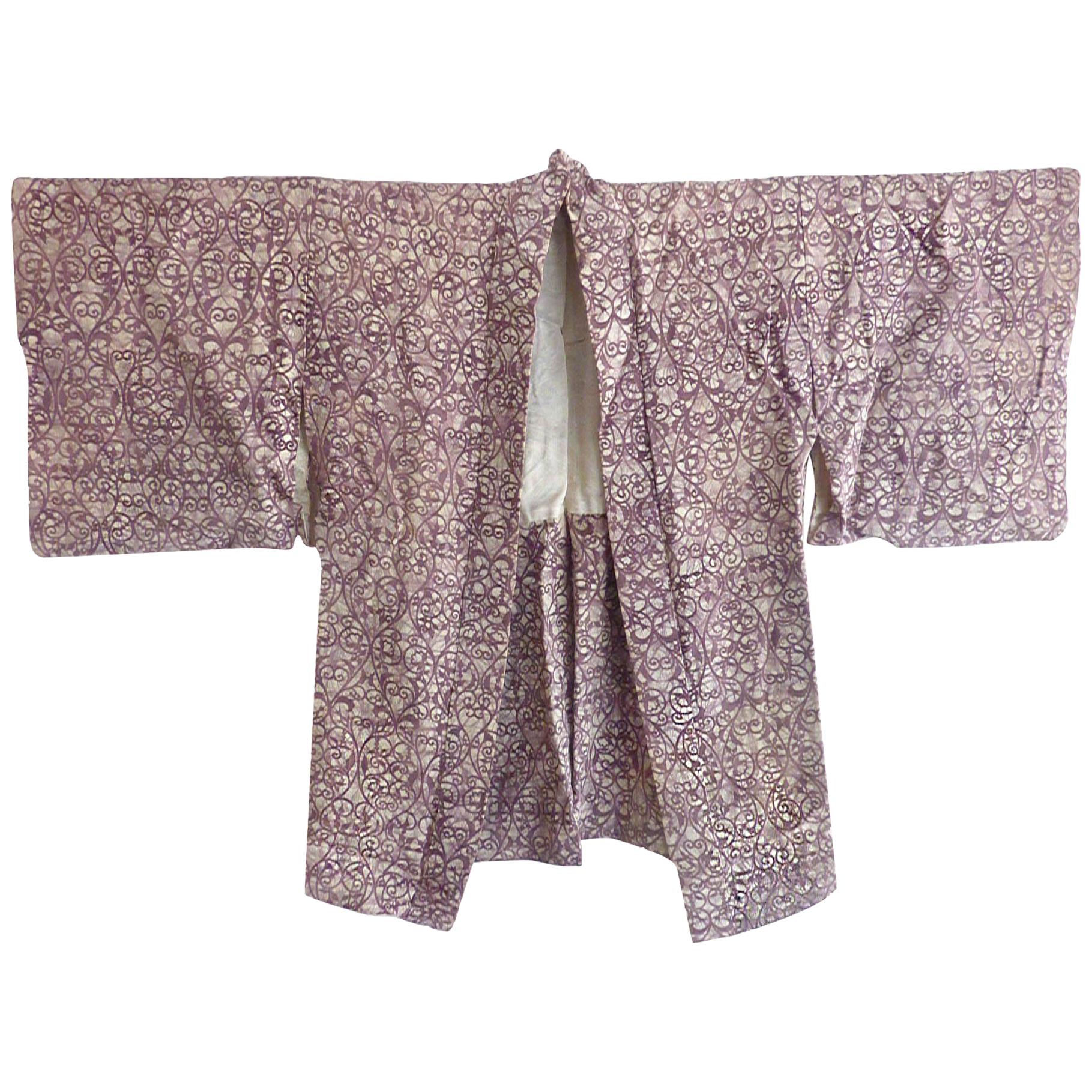 Veste kimono bohème japonaise vintage en soie imprimée en volutes