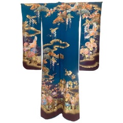 Vintage Japanese Silk Kimono Costume with Designs Vintage Japanese Silk Kimono Costume with Designs
