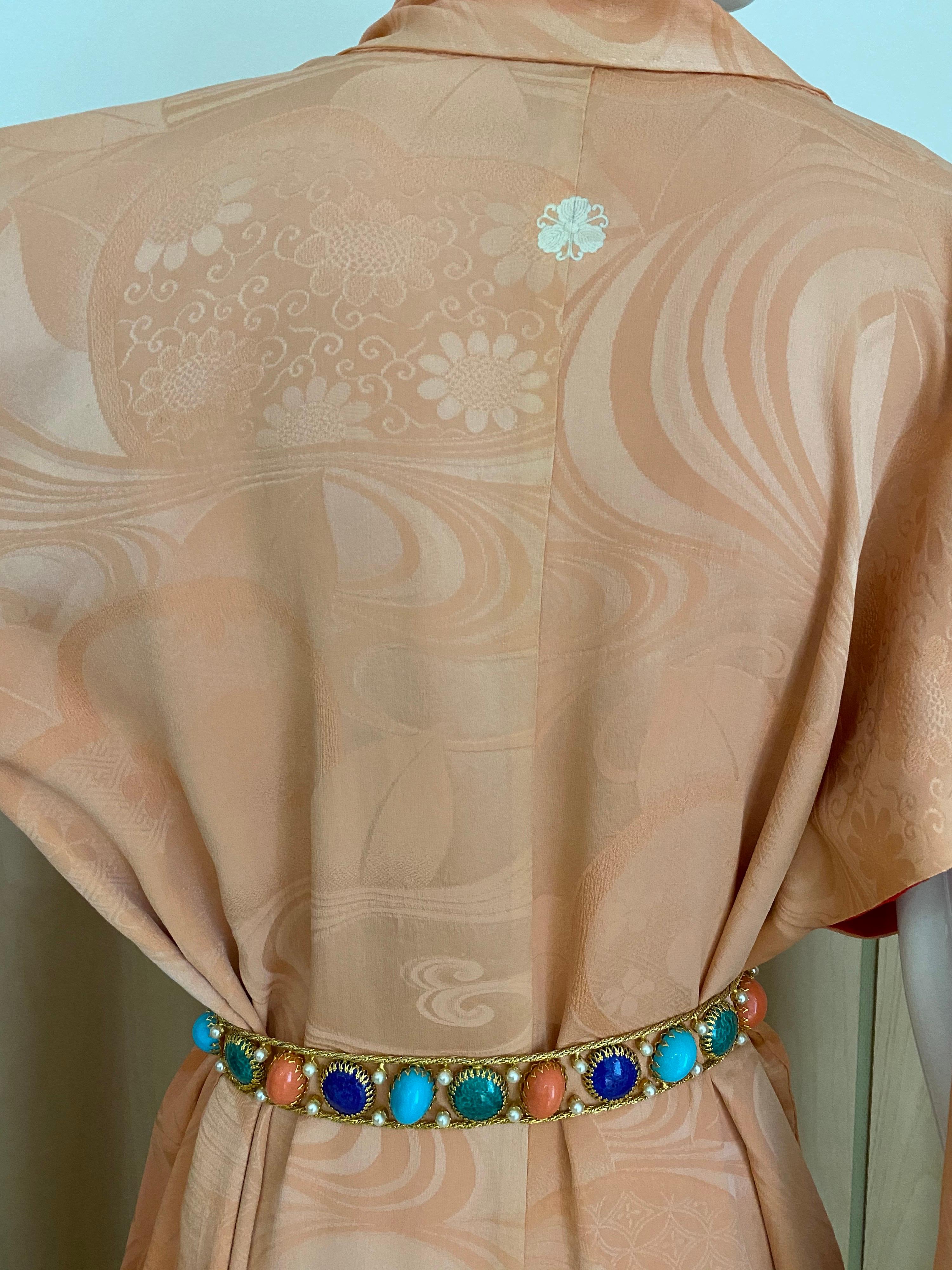 Vintage Japanese Silk Kimono  In Good Condition For Sale In Beverly Hills, CA