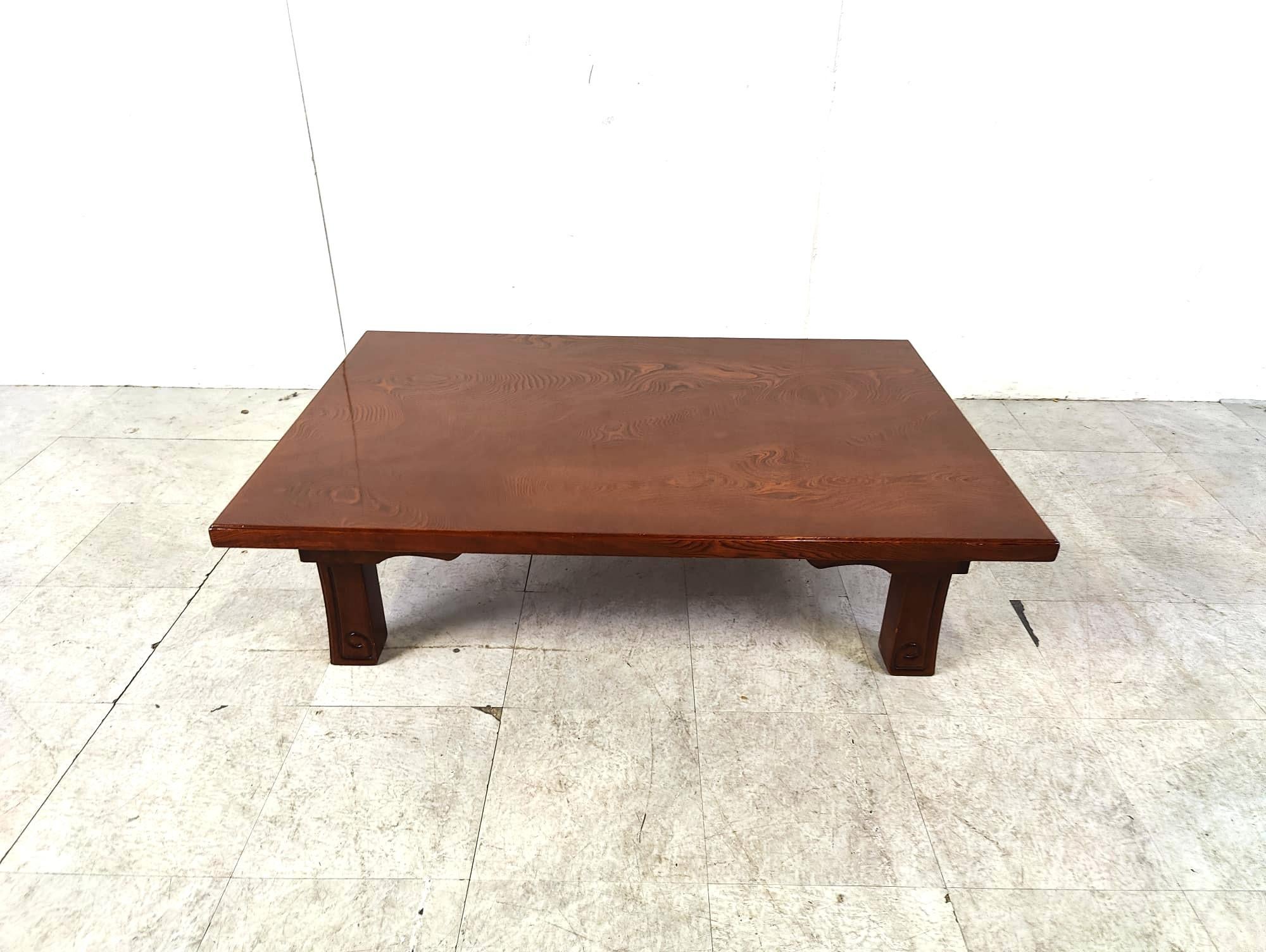 Elegant japanese style coffee table with foldable legs.

Beautiful japanese design and gorgeous wood grain.

1970s - Japan

Very good condition

Dimensions:
Height: 32cm
Width: 122cm
Depth: 82cm

Ref.: 104040