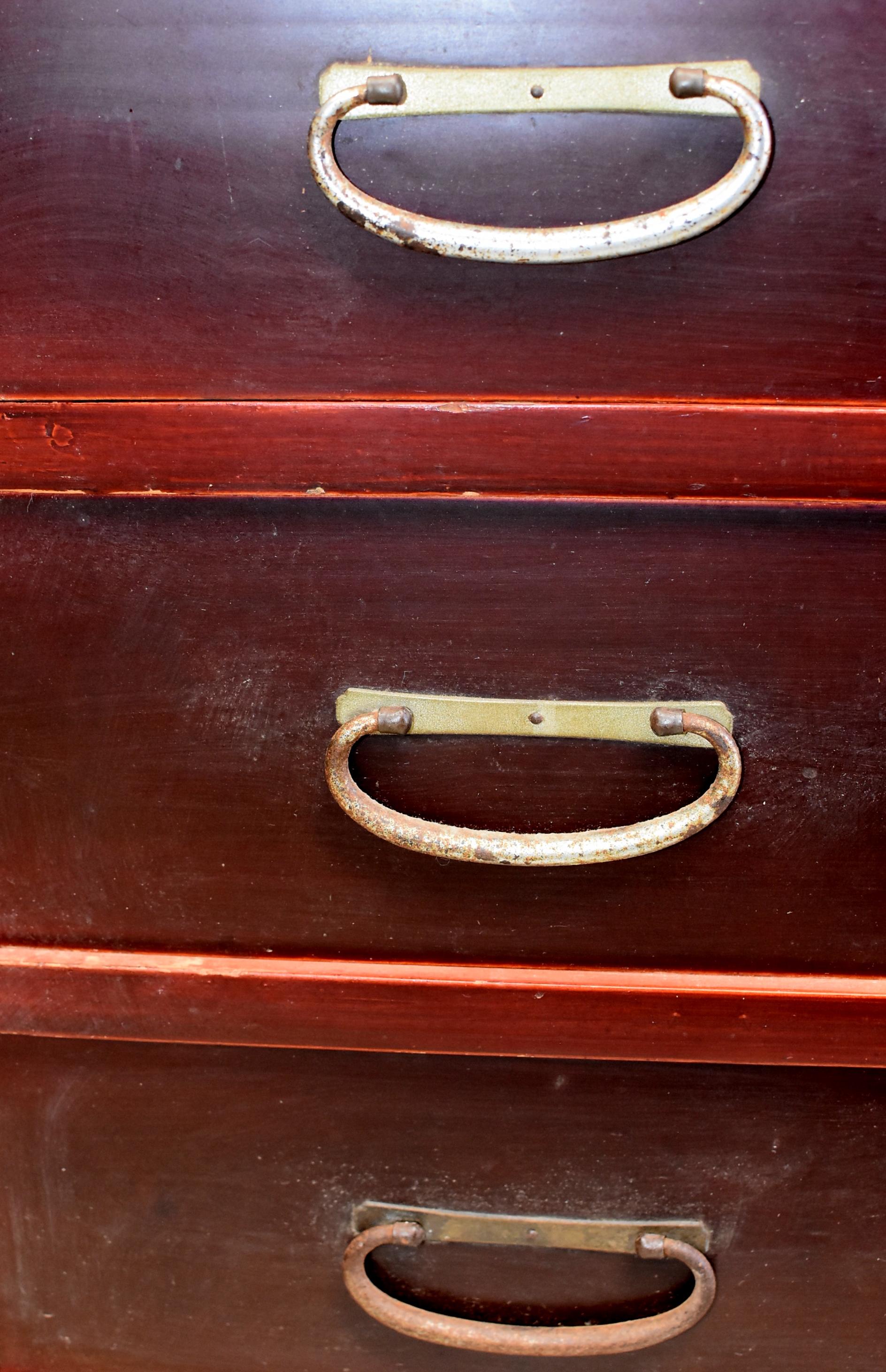 Vintage Japanese Tansu Chest with Four Pullout Trays 5