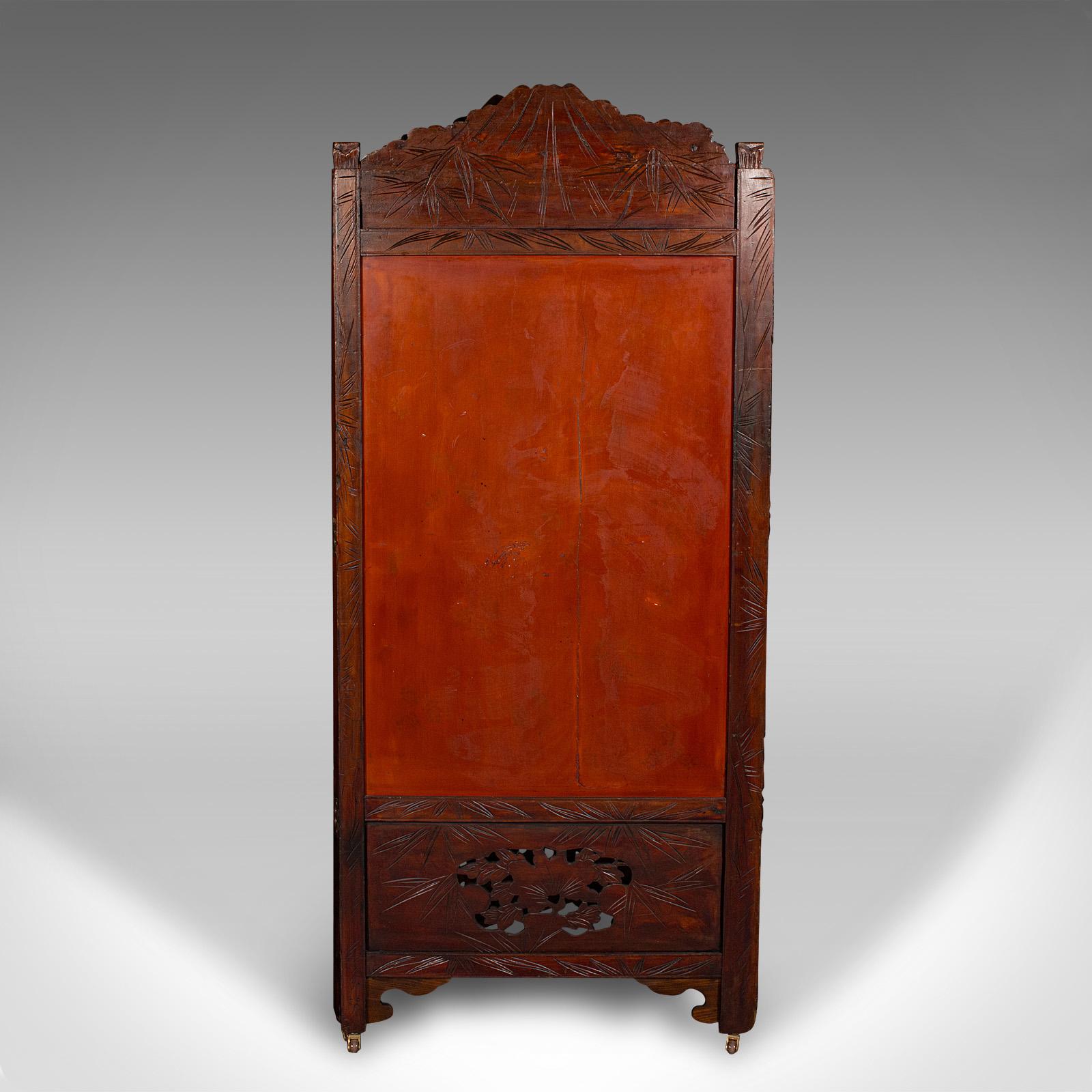 Mid-20th Century Vintage Japanese Two-Panel Privacy Screen, Art Deco, Room Divider, Circa 1940 For Sale