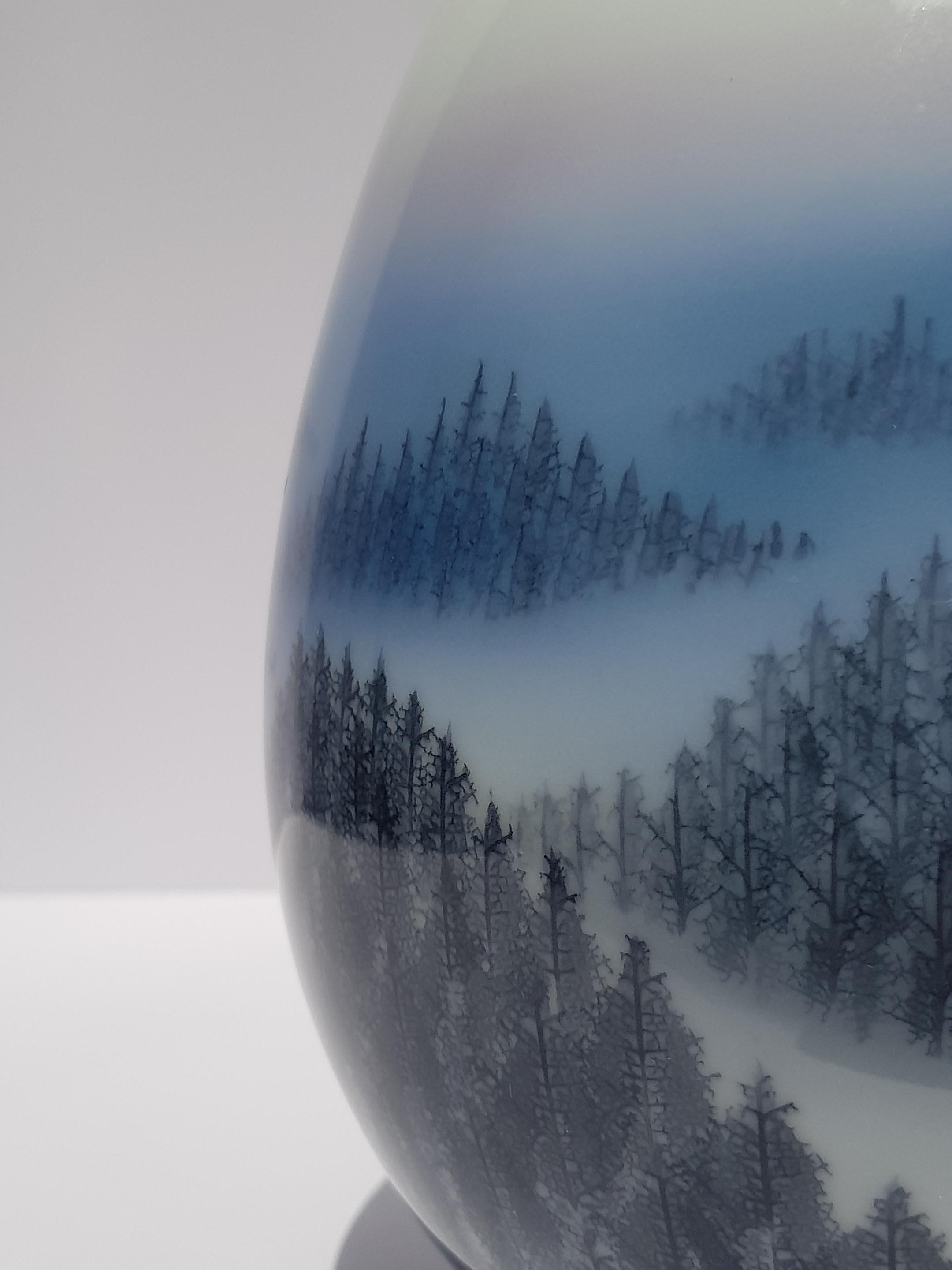 Vintage Japanische Vase Arita Künstler Fujii Shumei Winterlandschaft Berg 1936 im Angebot 3