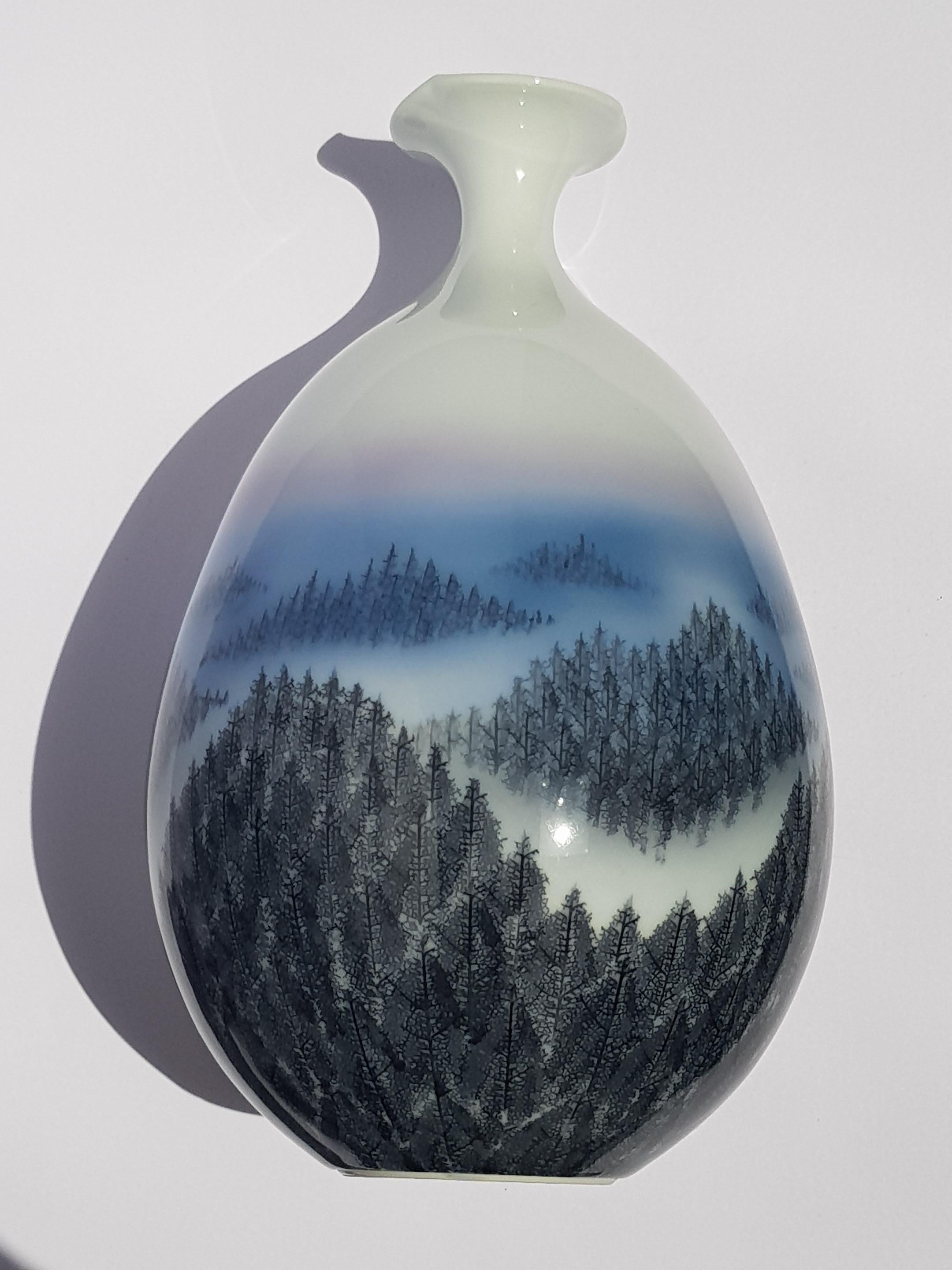 Vintage Japanische Vase Arita Künstler Fujii Shumei Winterlandschaft Berg 1936 im Angebot 10