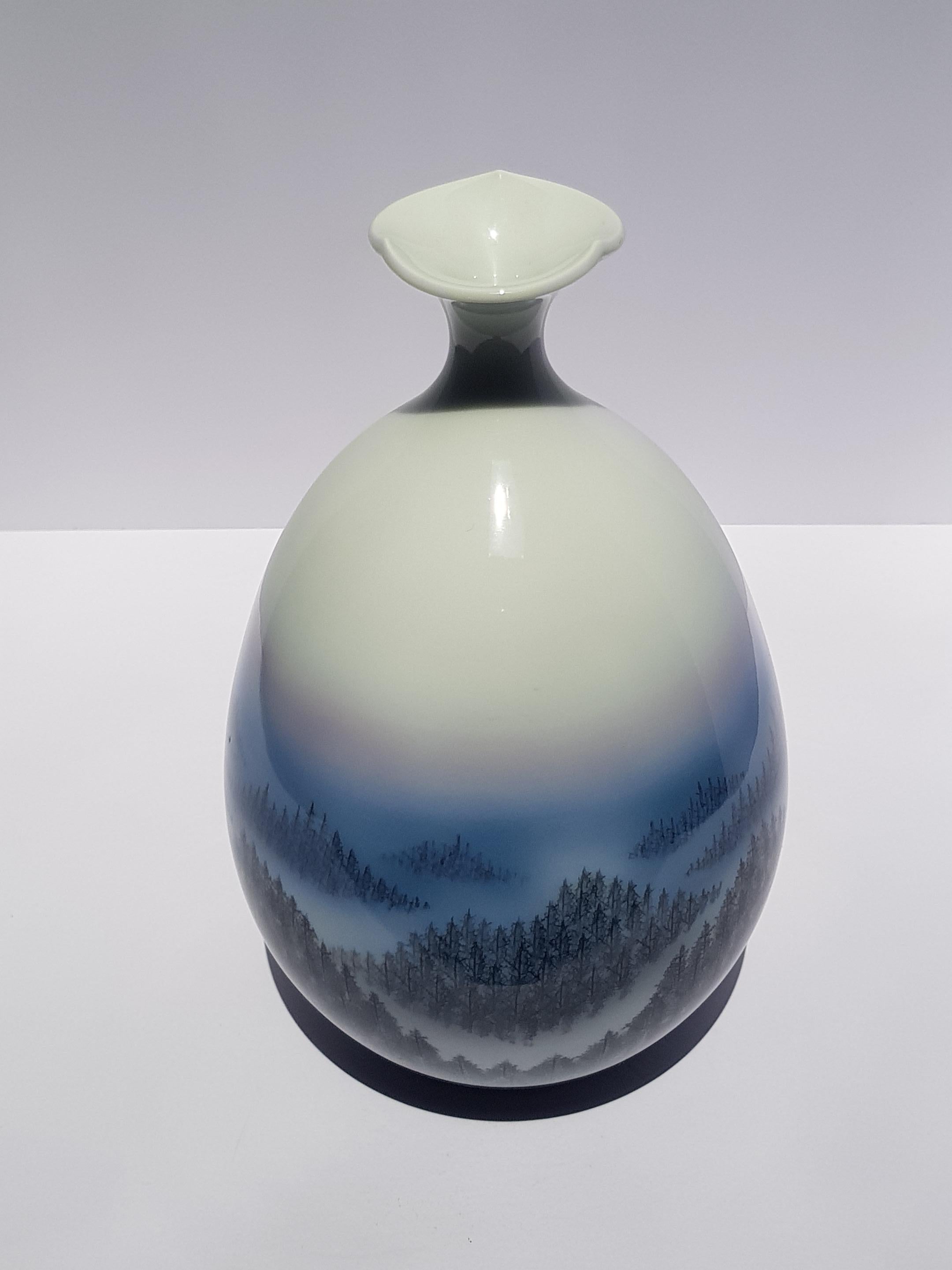 Vintage Japanische Vase Arita Künstler Fujii Shumei Winterlandschaft Berg 1936 im Angebot 1