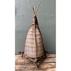 Vintage Japanese Woven Reed Table Lamp