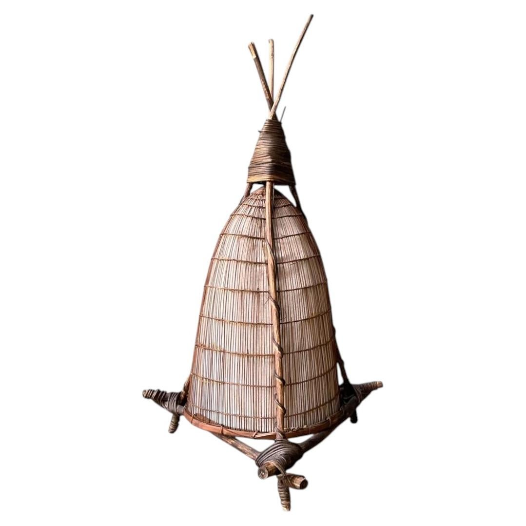 Vintage Japanese Woven Reed Table Lamp For Sale