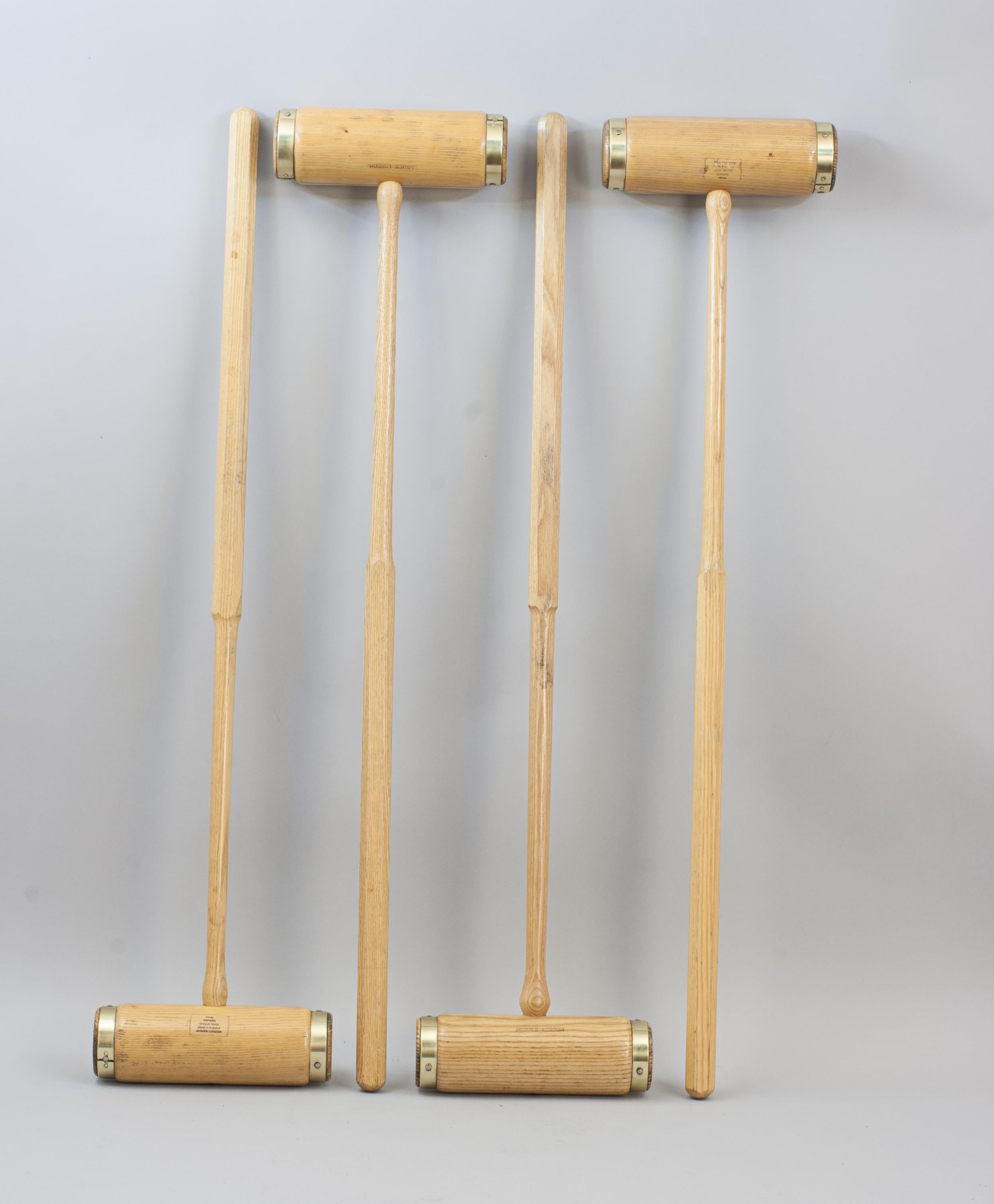 Vintage Jaques Brass Bound Oxford Croquet Set in Pine Box In Good Condition For Sale In Oxfordshire, GB