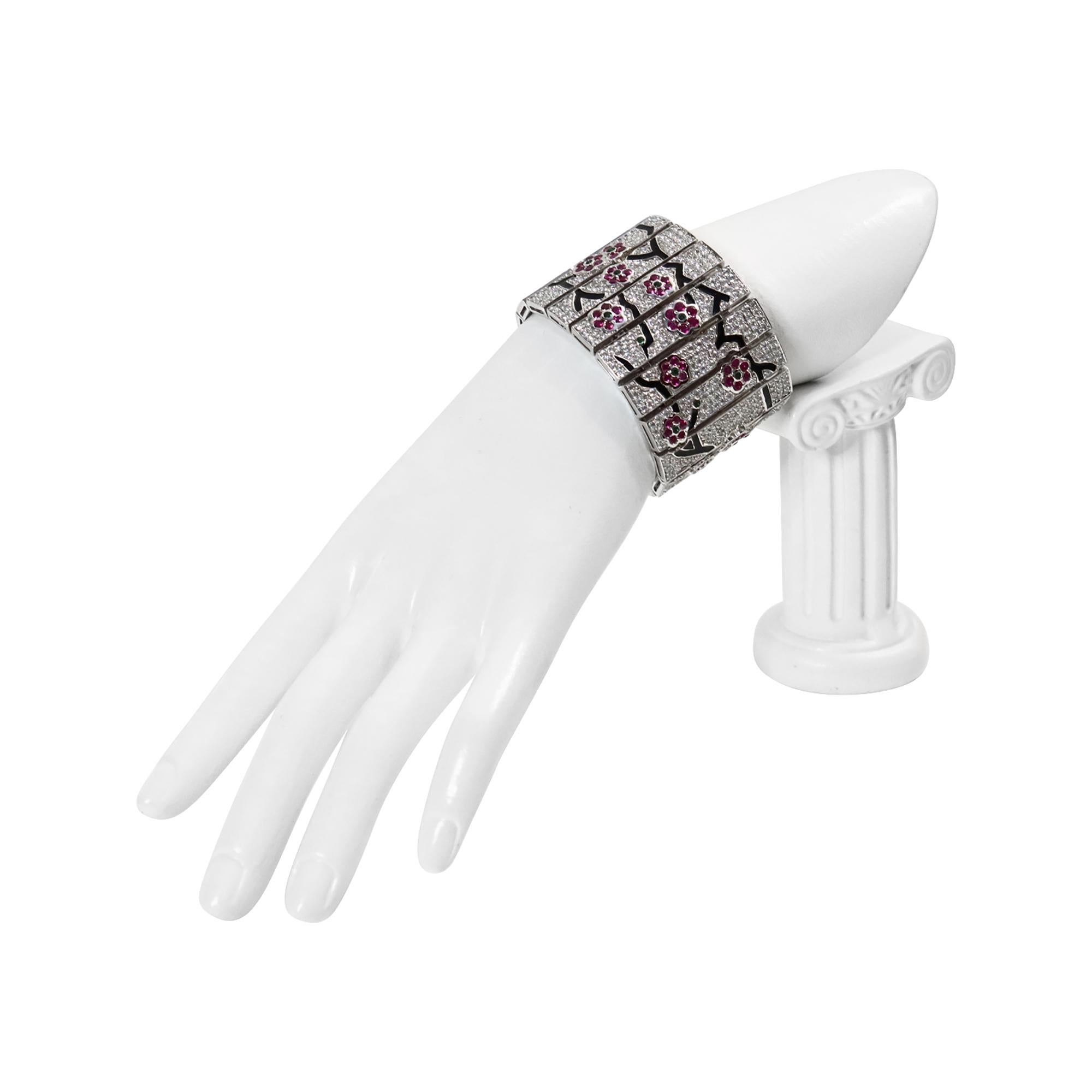 Bracelet vintage Art déco à fleurs en diamants, c. 2000 Unisexe en vente