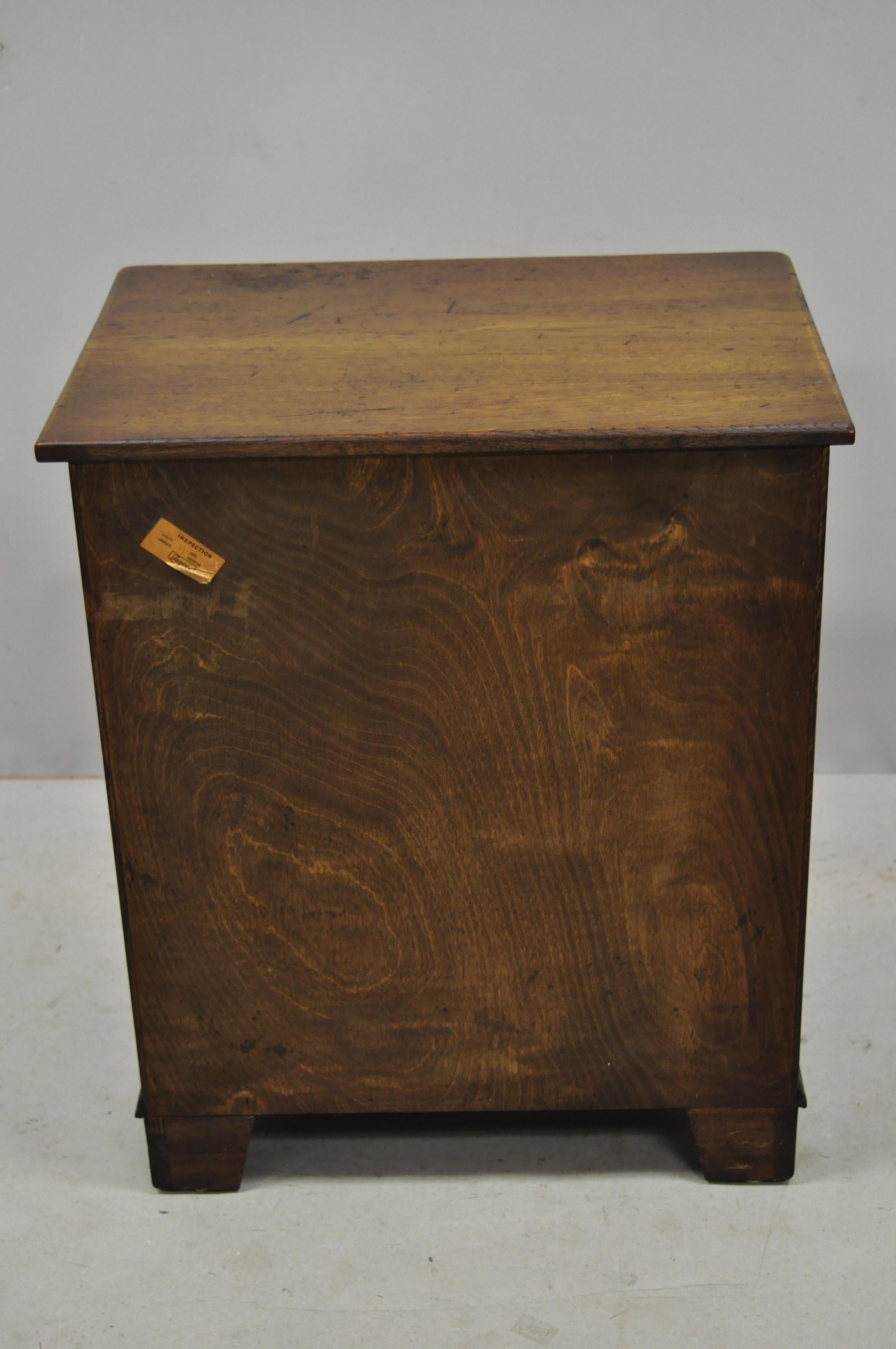 Vintage Jaycee Furniture Oak Wood English Jacobean 3-Drawer Small Chest 2