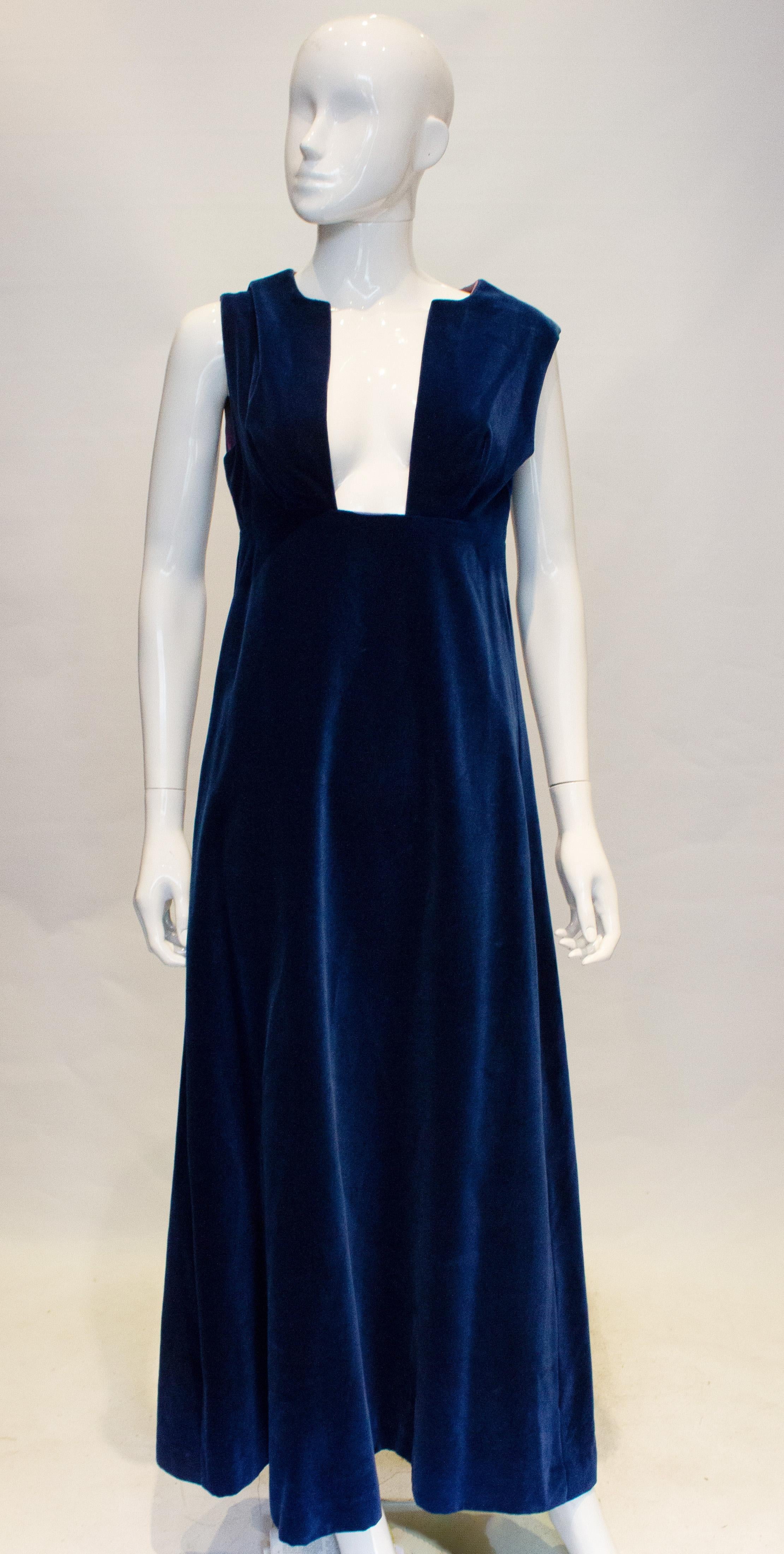 Vintage Jean Allen Velvet Dress In Good Condition In London, GB