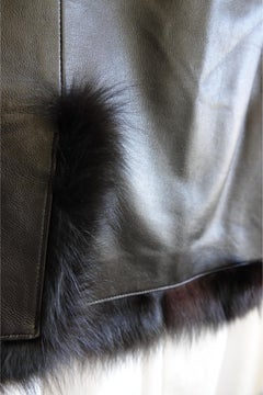 Vintage Jean-Claude Jitrois Falda lápiz de piel de cordero negra con ribete de piel de zorro 40