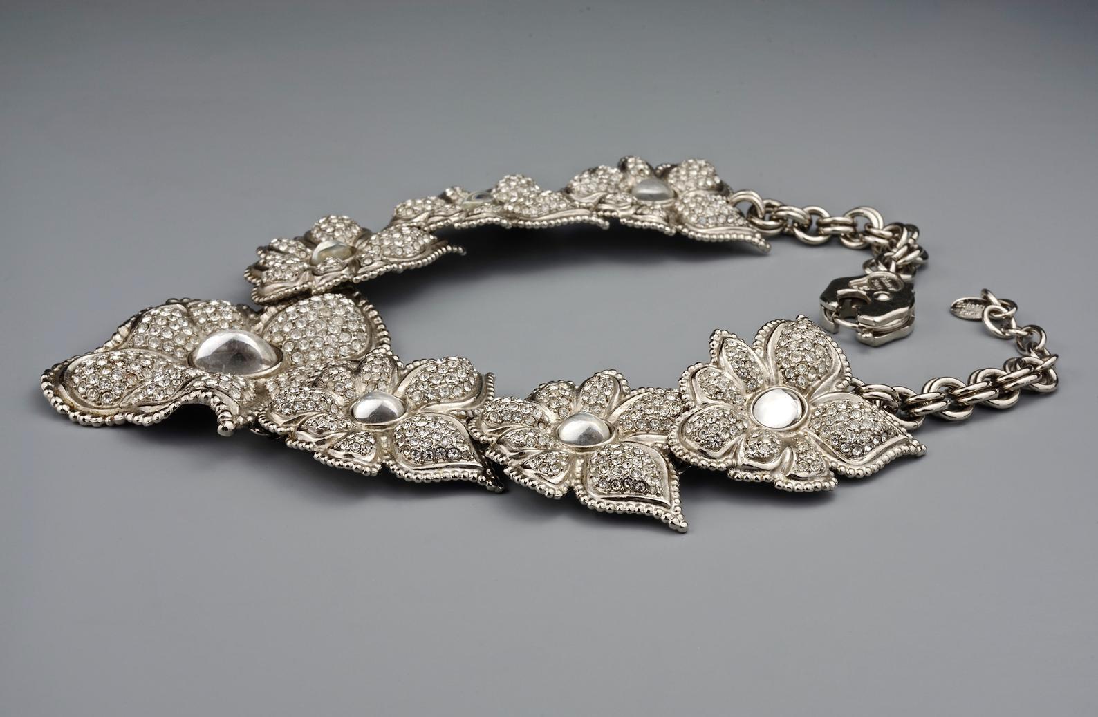 Vintage JEAN LOUIS SCHERRER Flower Rhinestone Link Silver Necklace For Sale 1